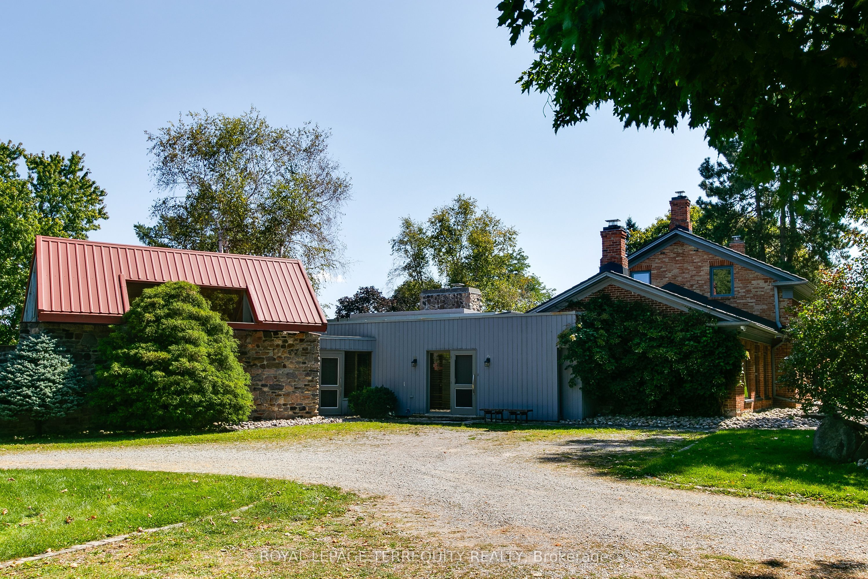 15625 8th Concession Road