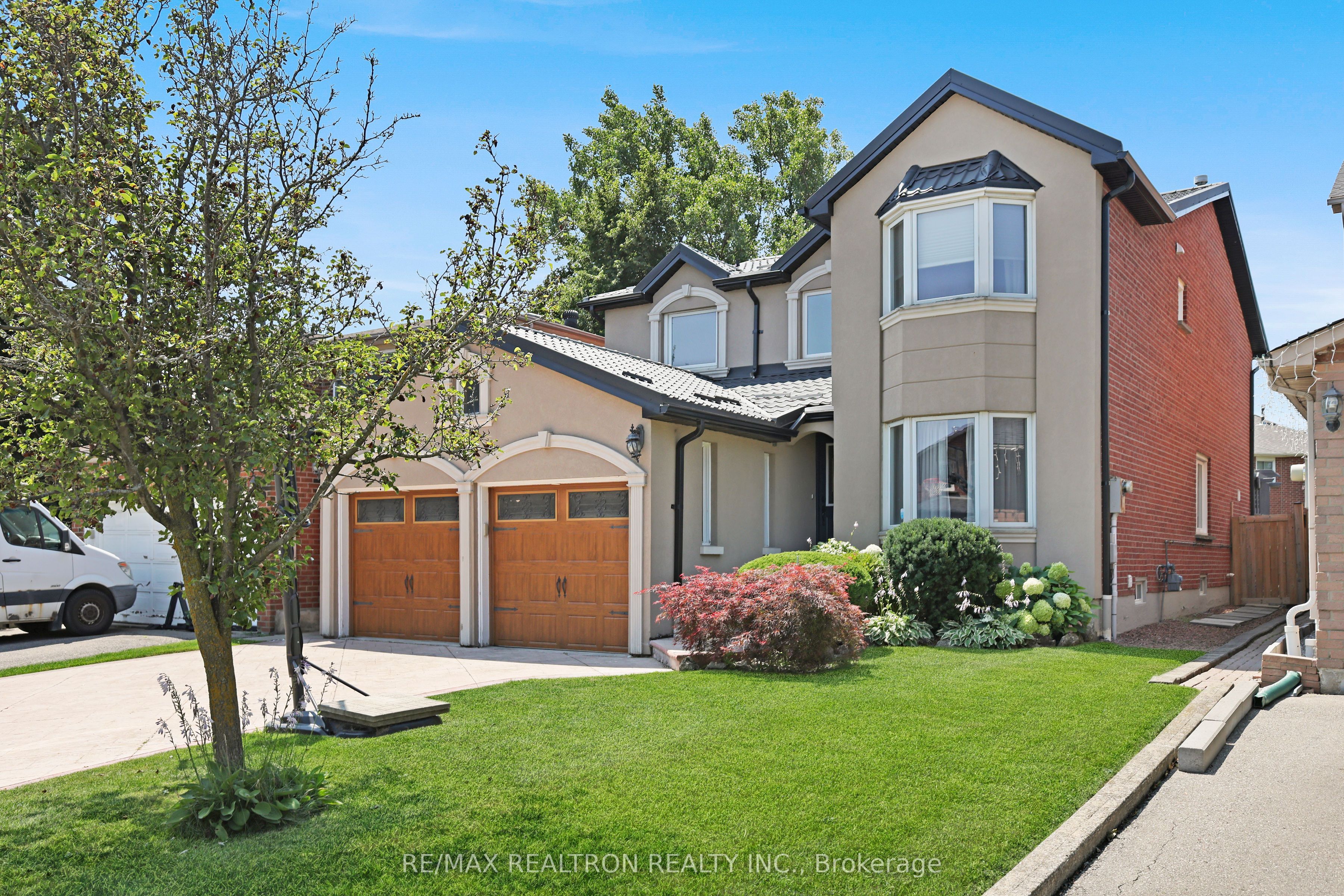 6026 Roxbury Road