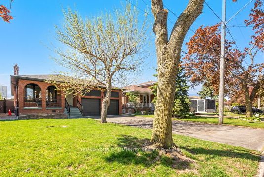 19 Hamer Boulevard