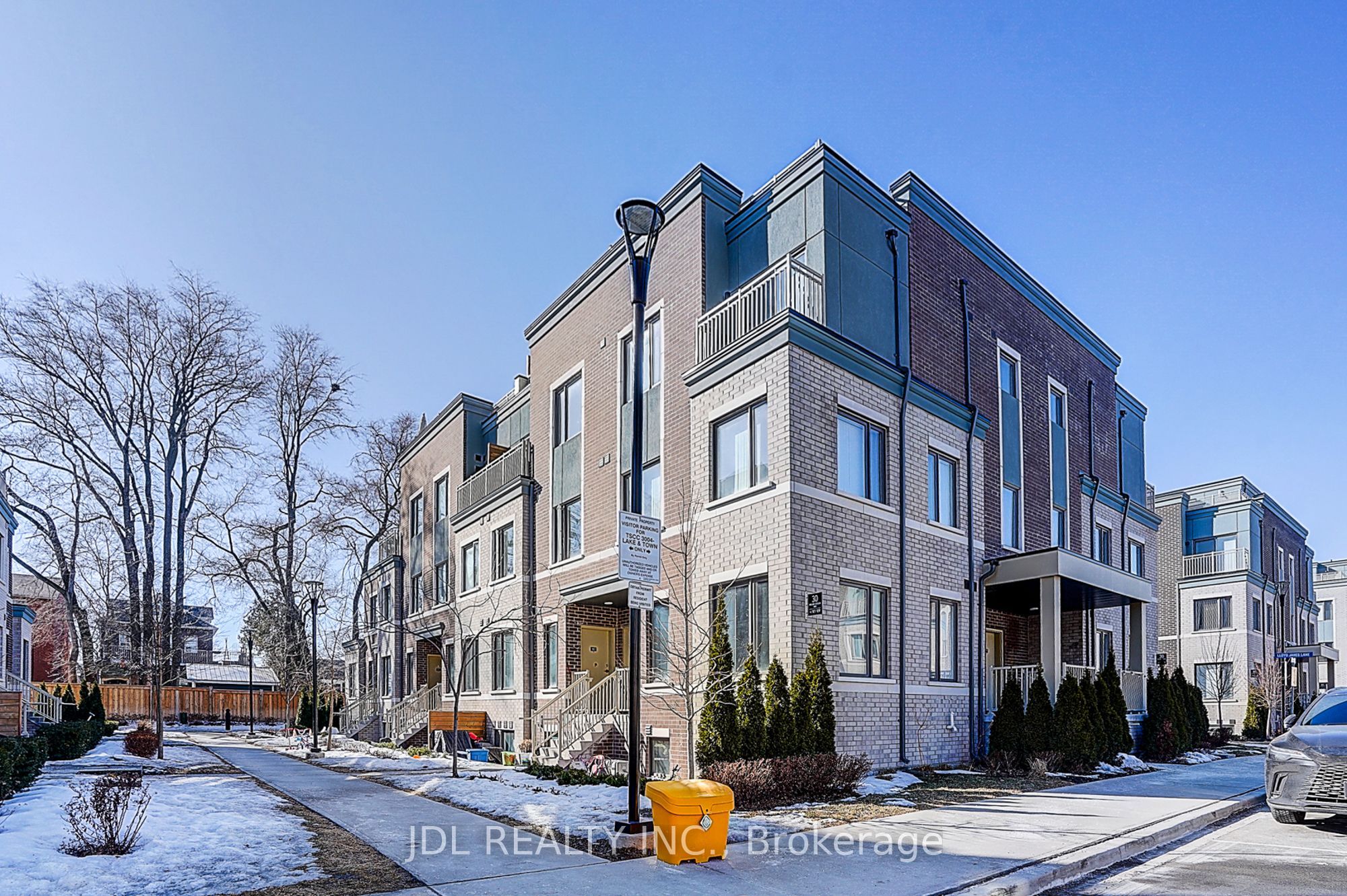 30 William Jackson Way 108