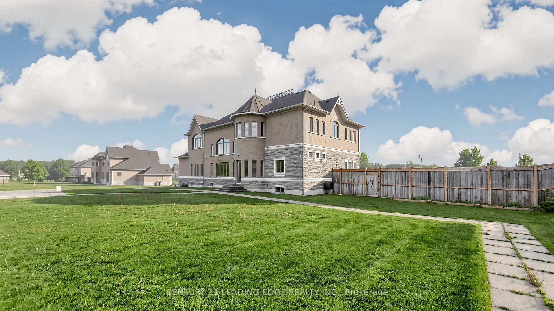 2 Sam Davis Court