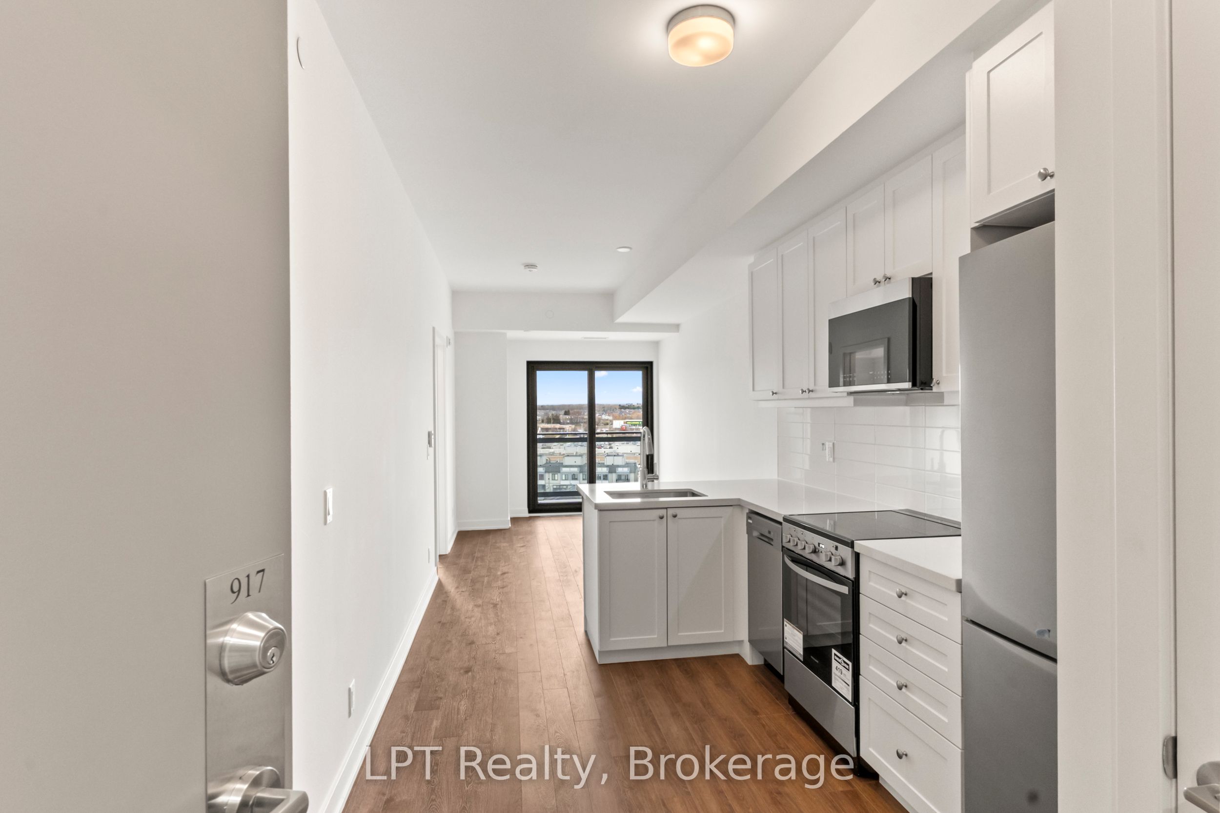 51 Clarington Boulevard 917