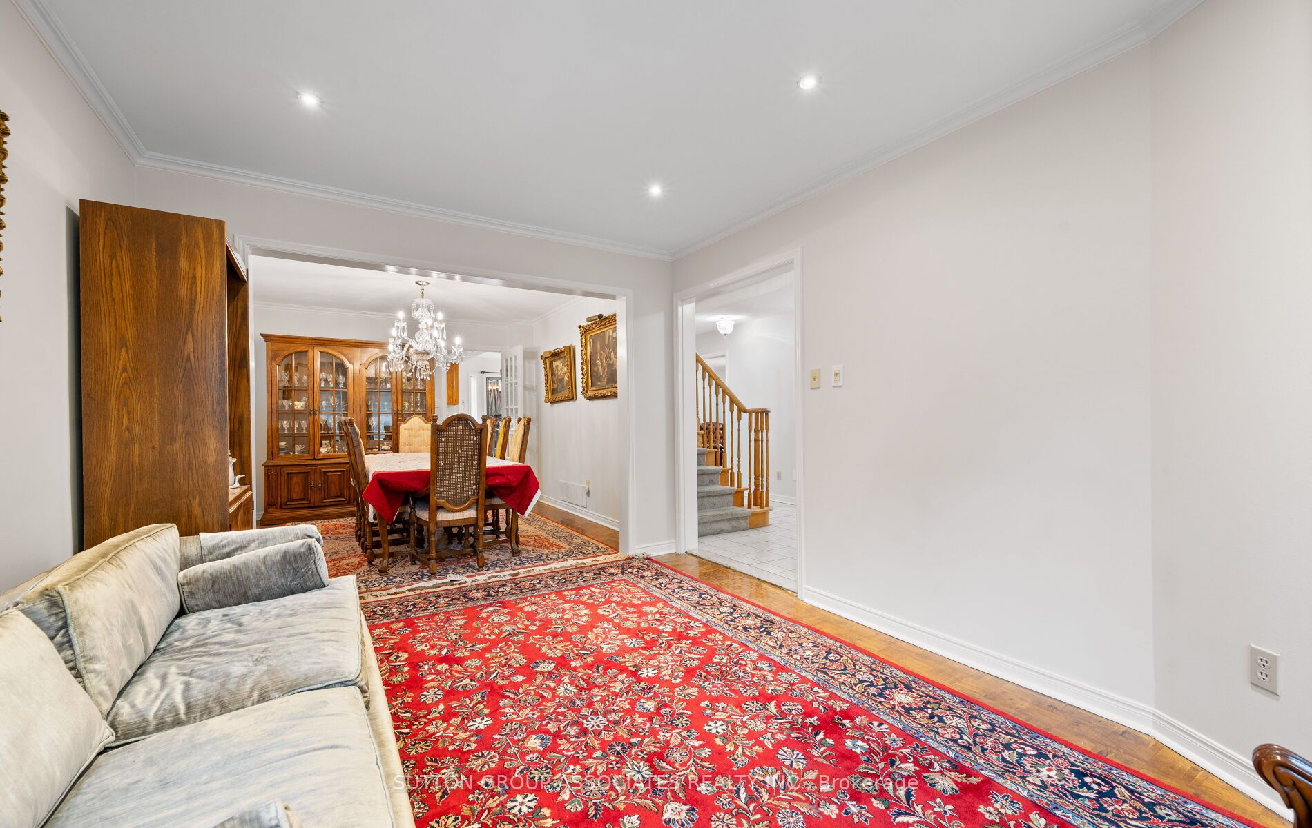 1252 Greenwood Crescent