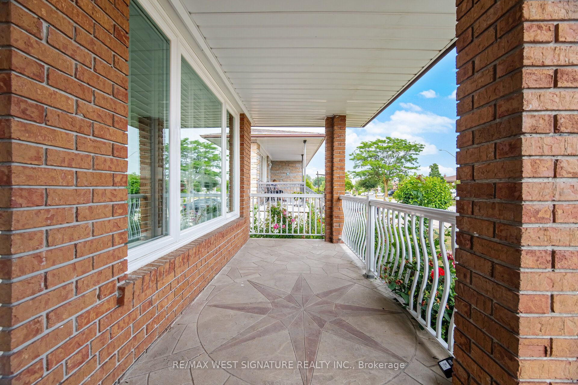 90 North Ridge Road