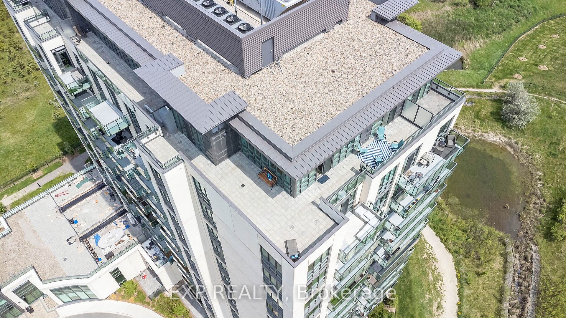 65 Yorkland Boulevard N 1202