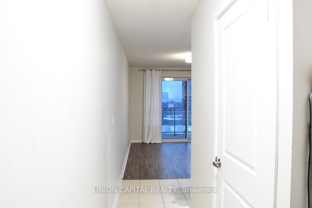 1235 Bayly Street 1016