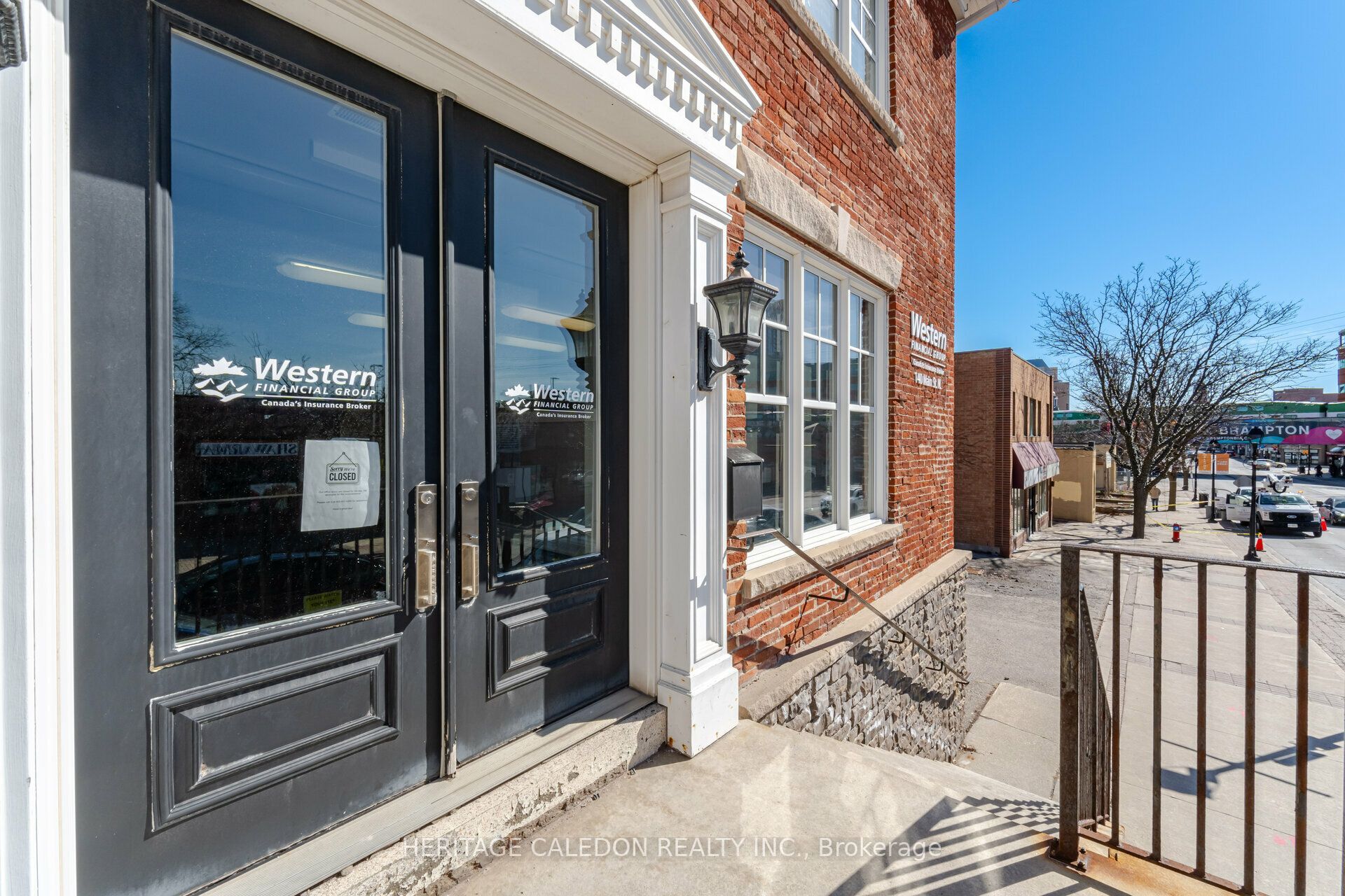 140 Main Street N