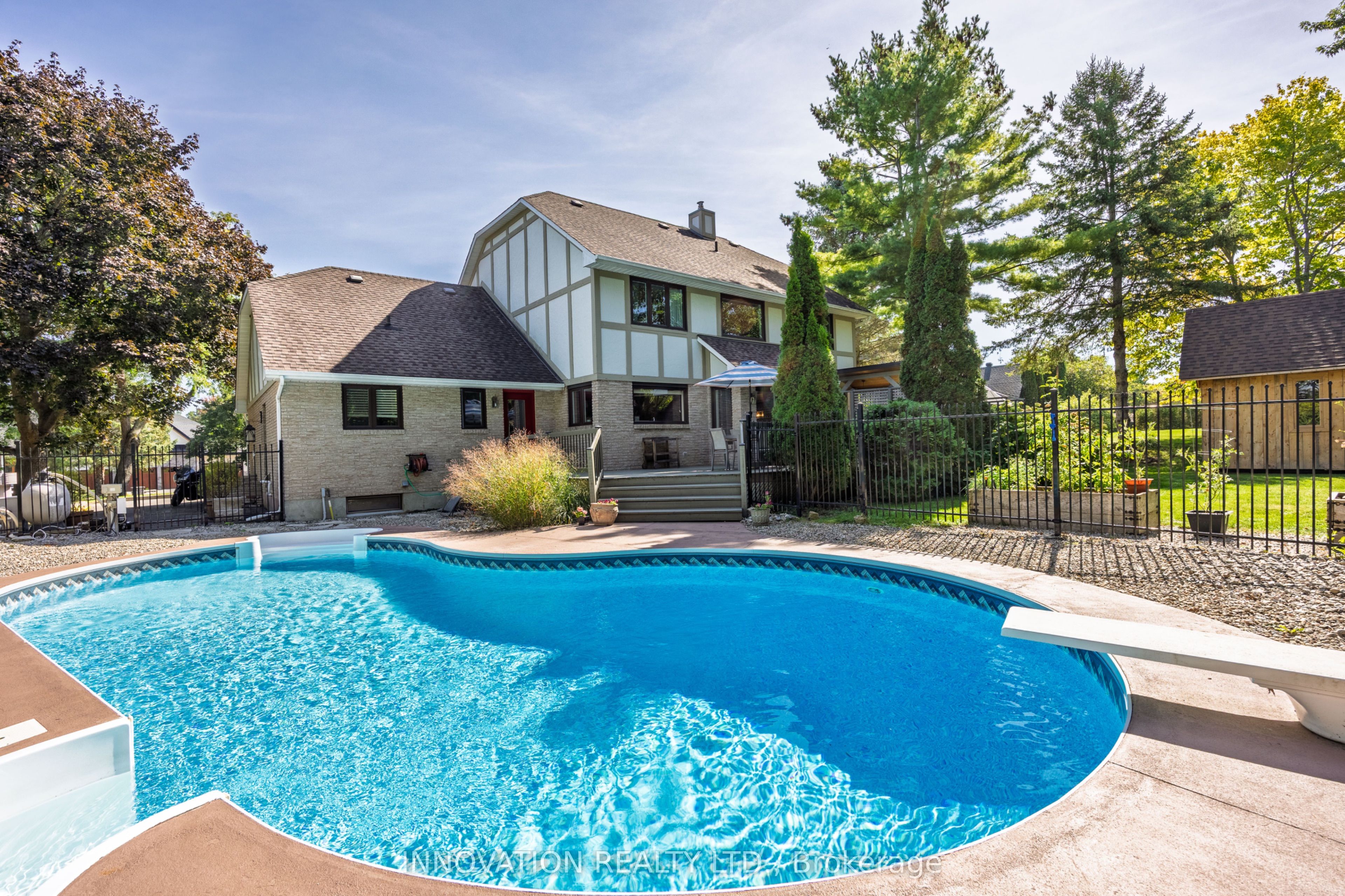 5558 South Island Park Drive