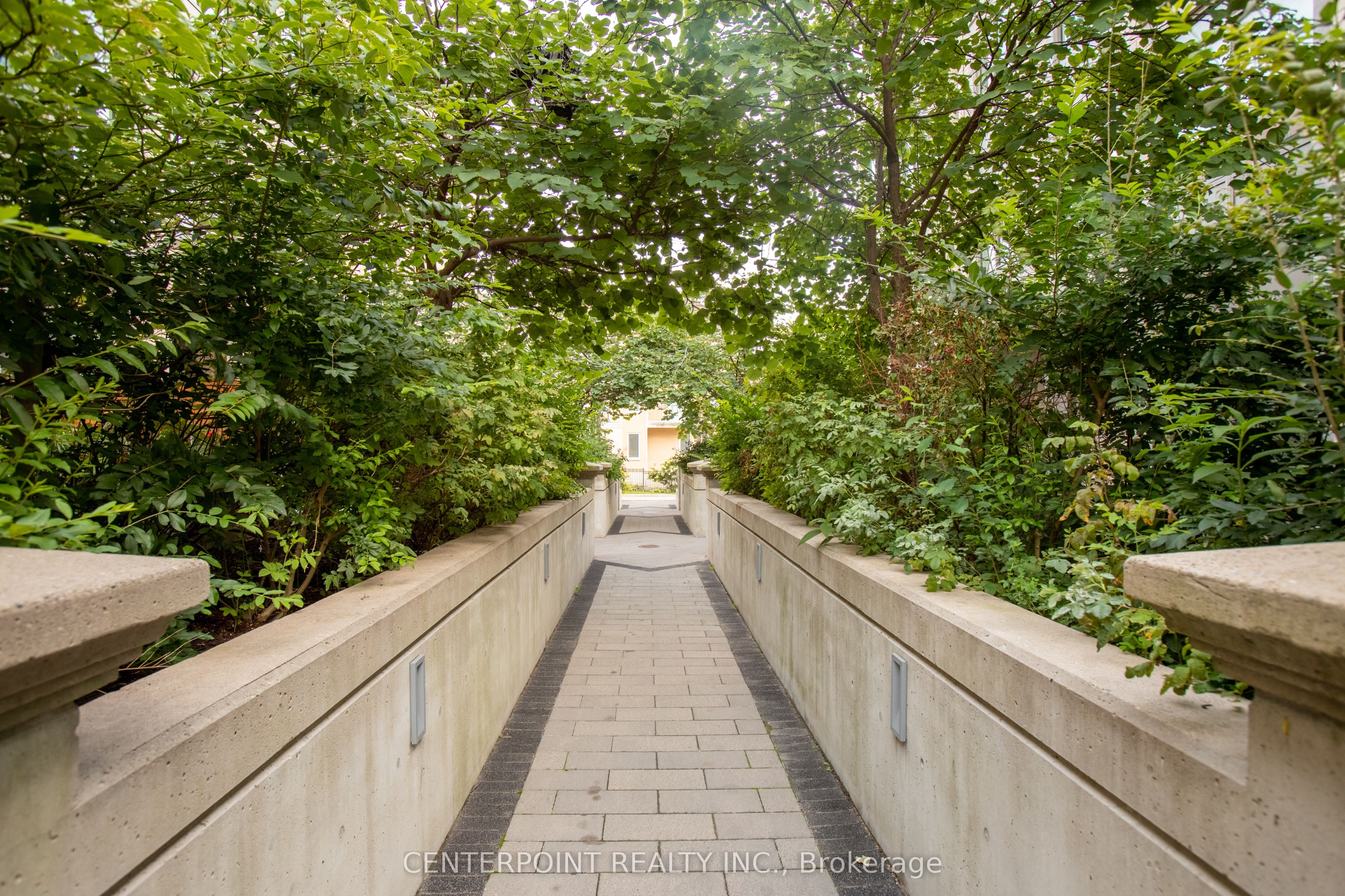52 Holmes Avenue 9