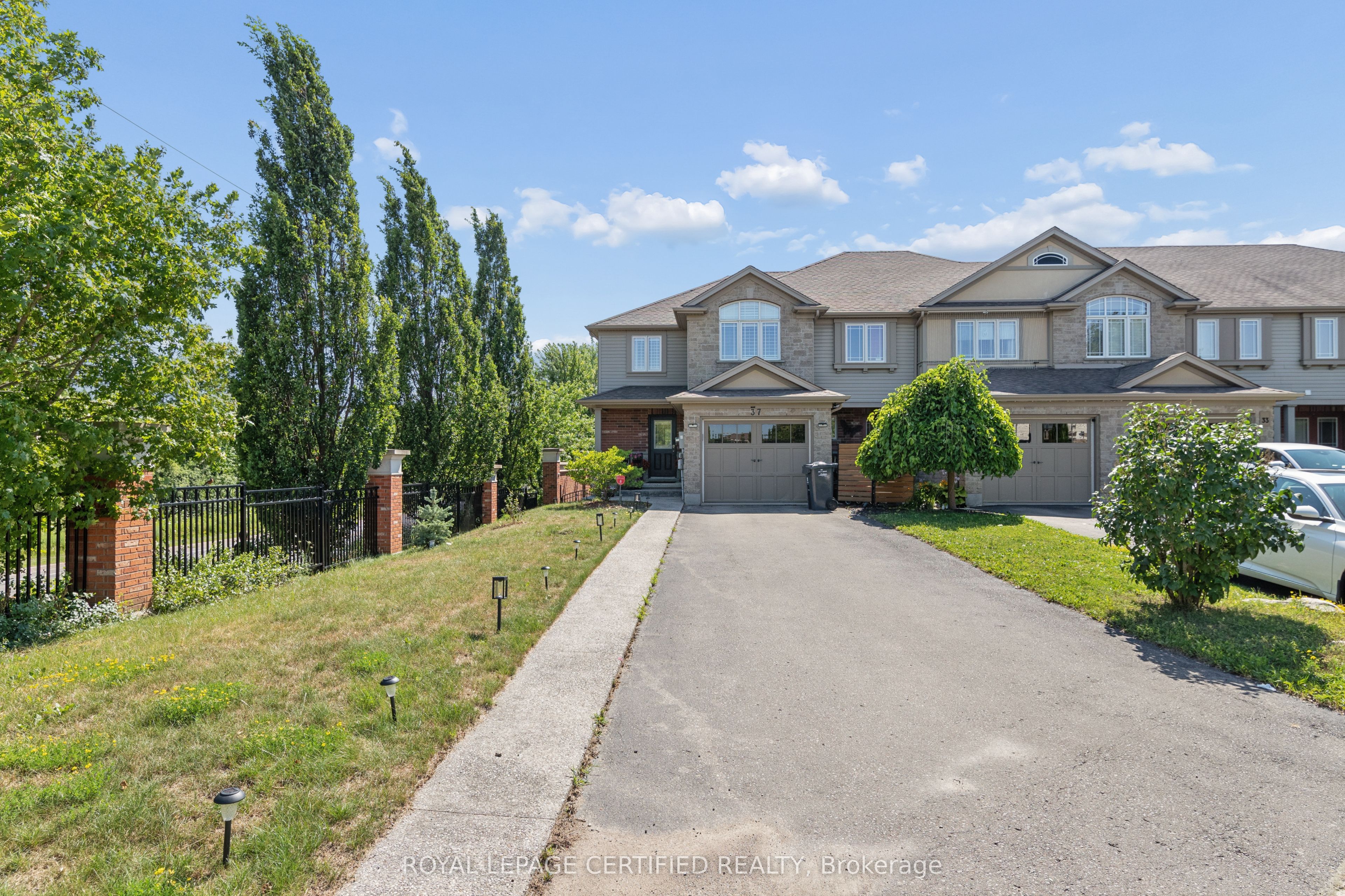 37 Wilkie Crescent