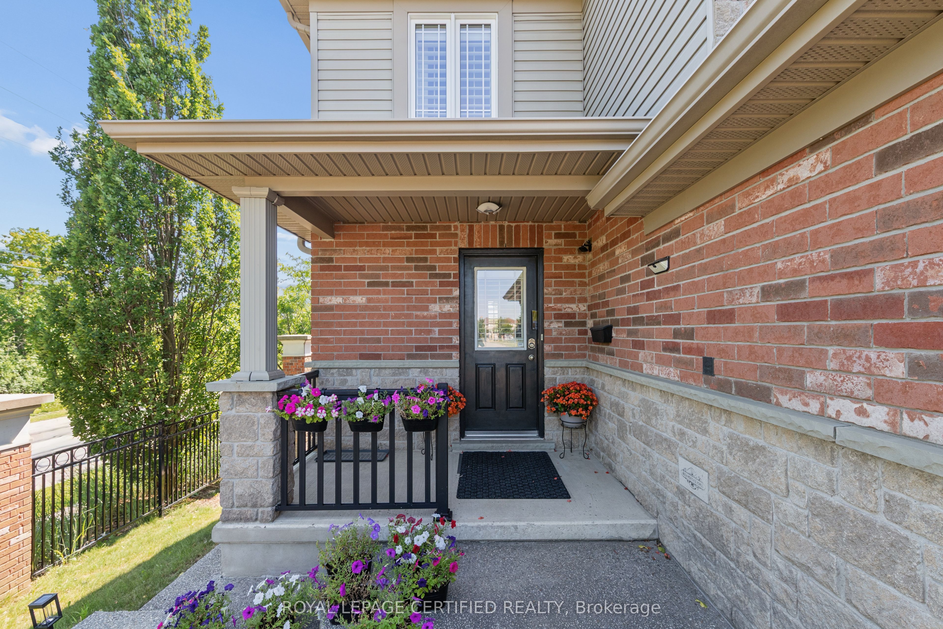 37 Wilkie Crescent