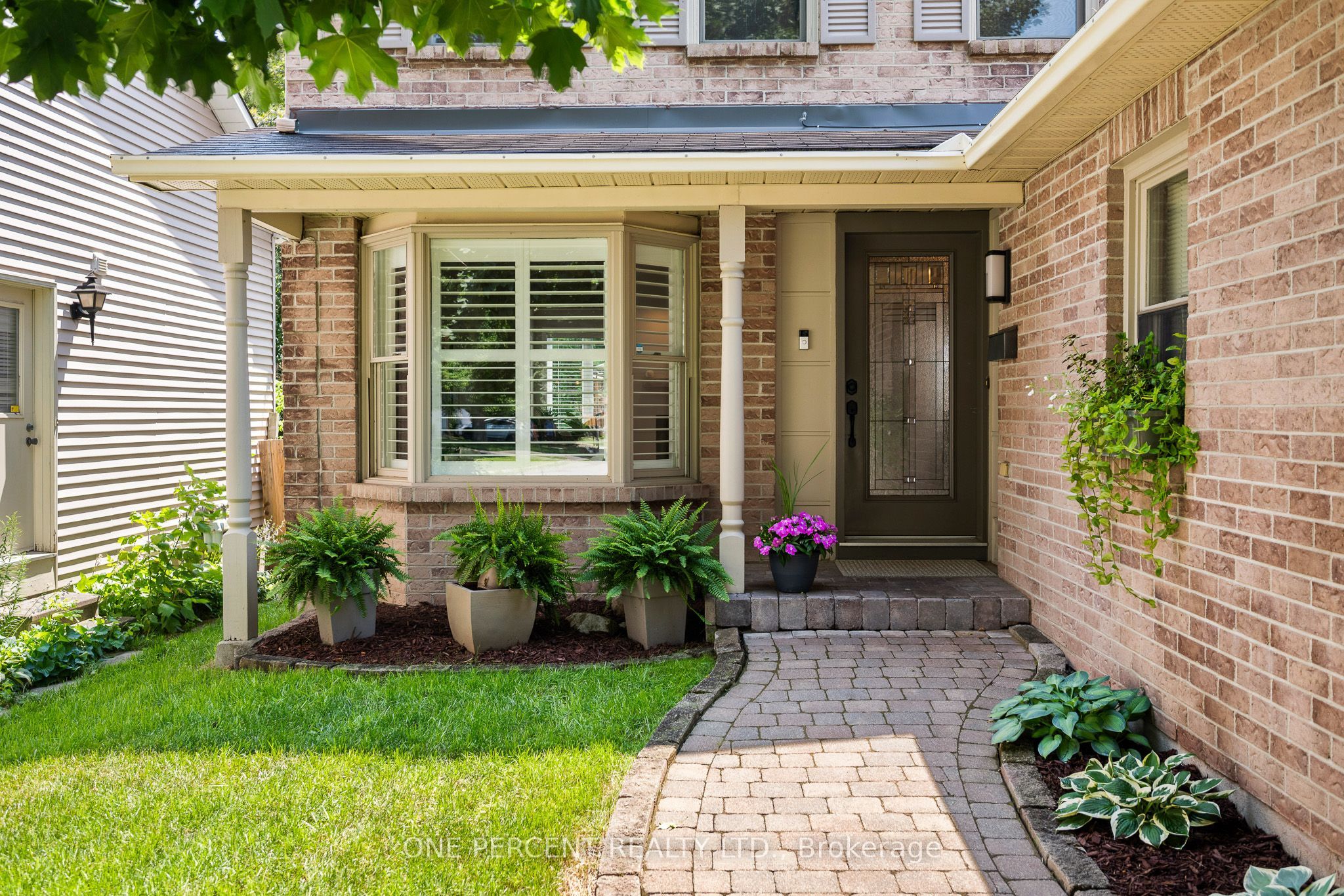 1568 Sunview Drive