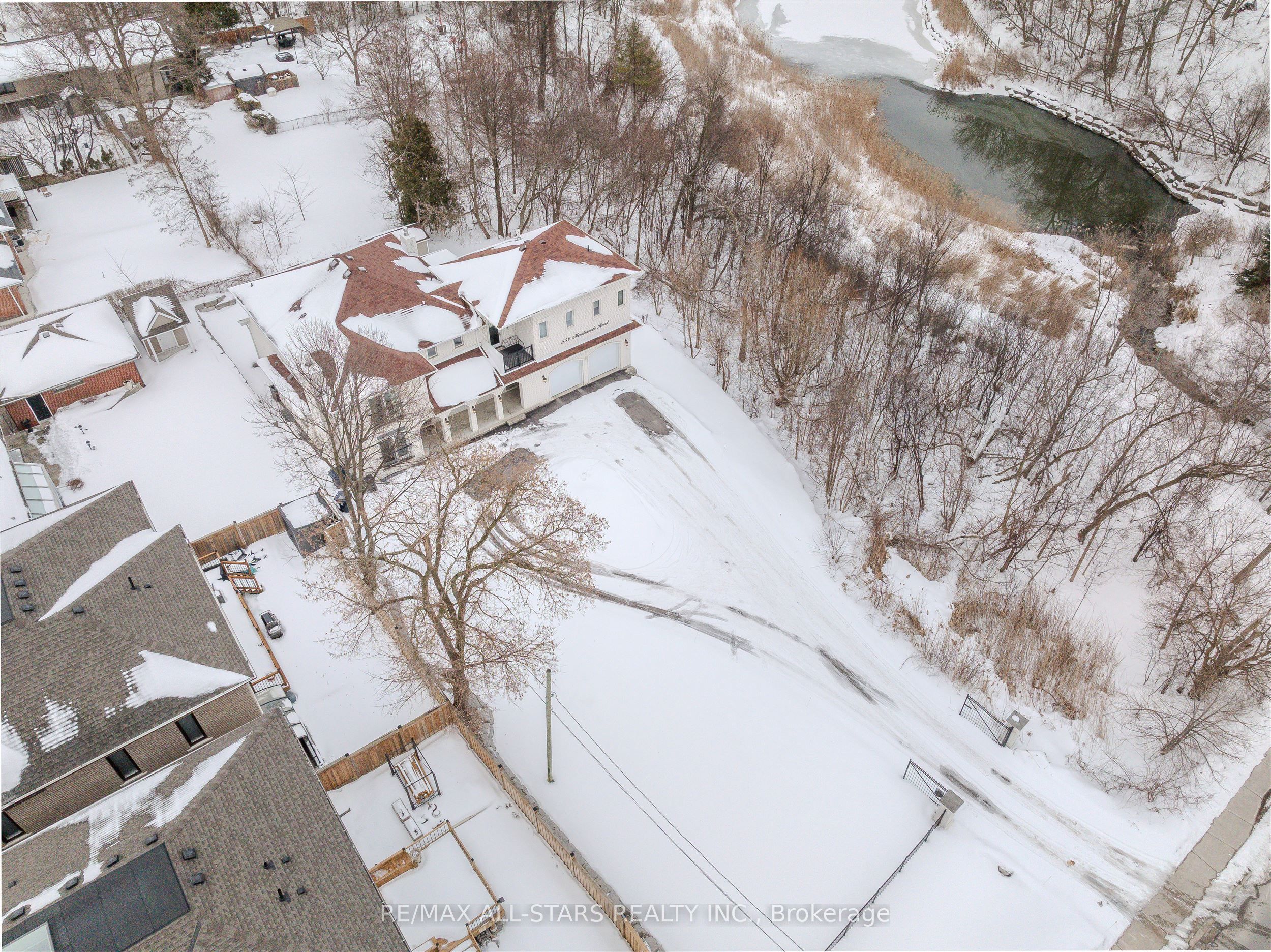 559 Meadowvale Road