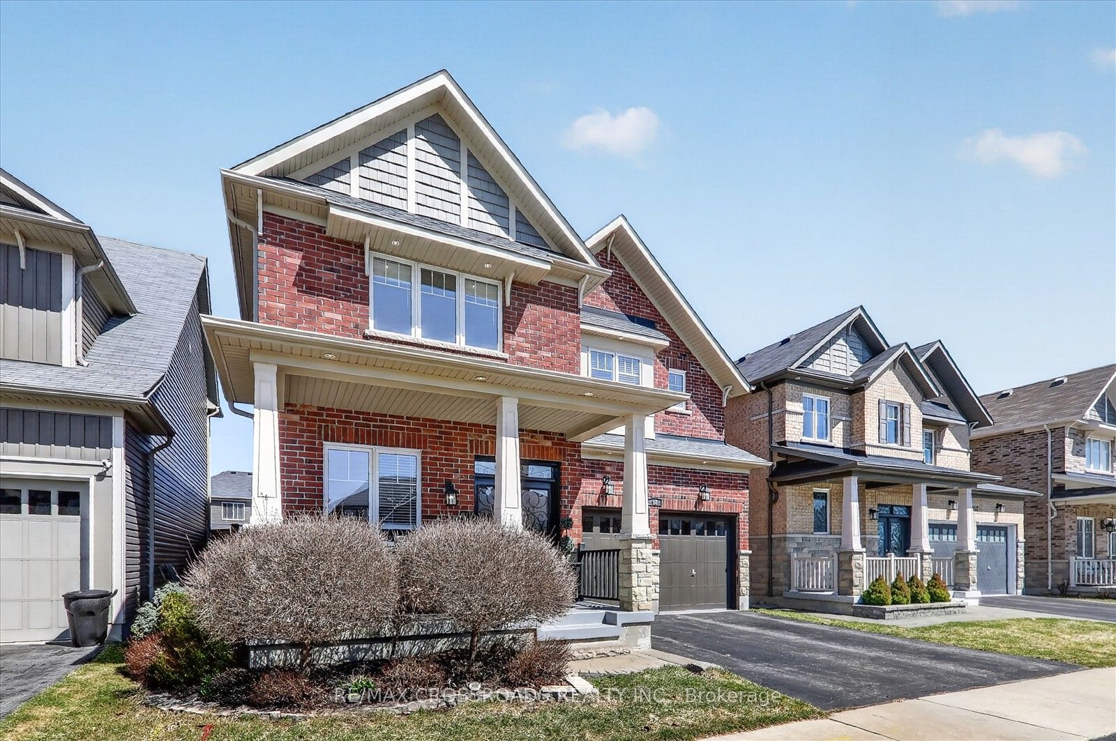 98 Britannia Avenue E