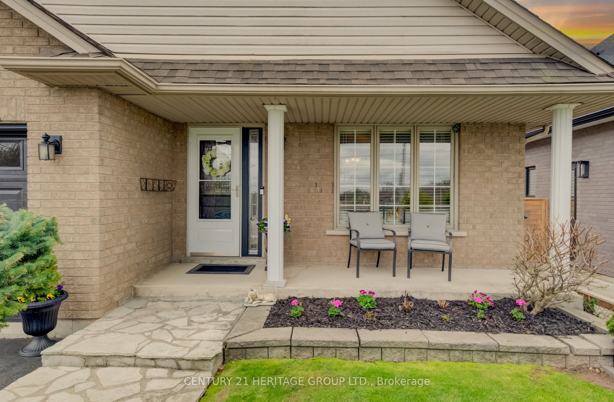 546 Jerseyville Road W