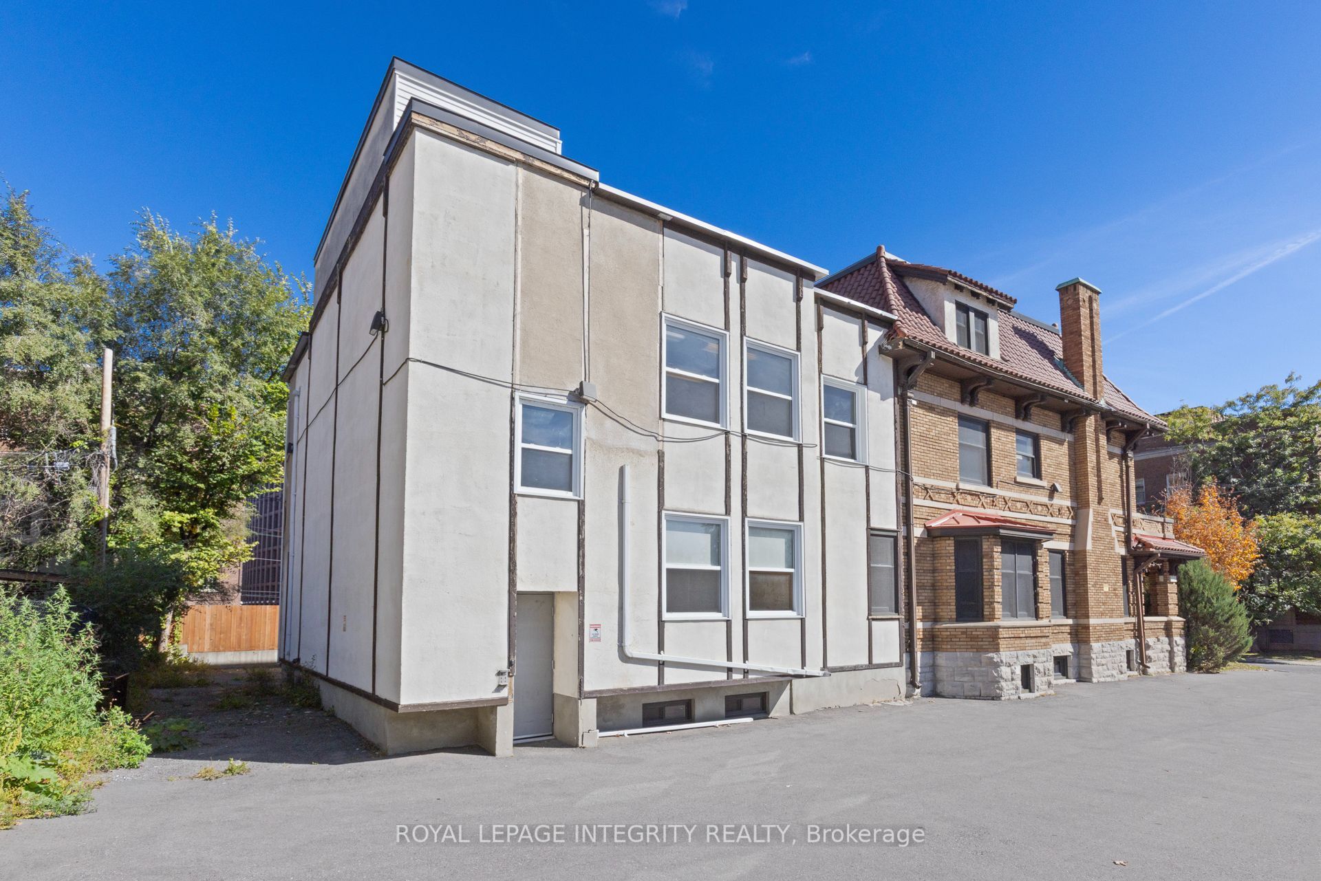 307 Gilmour Street