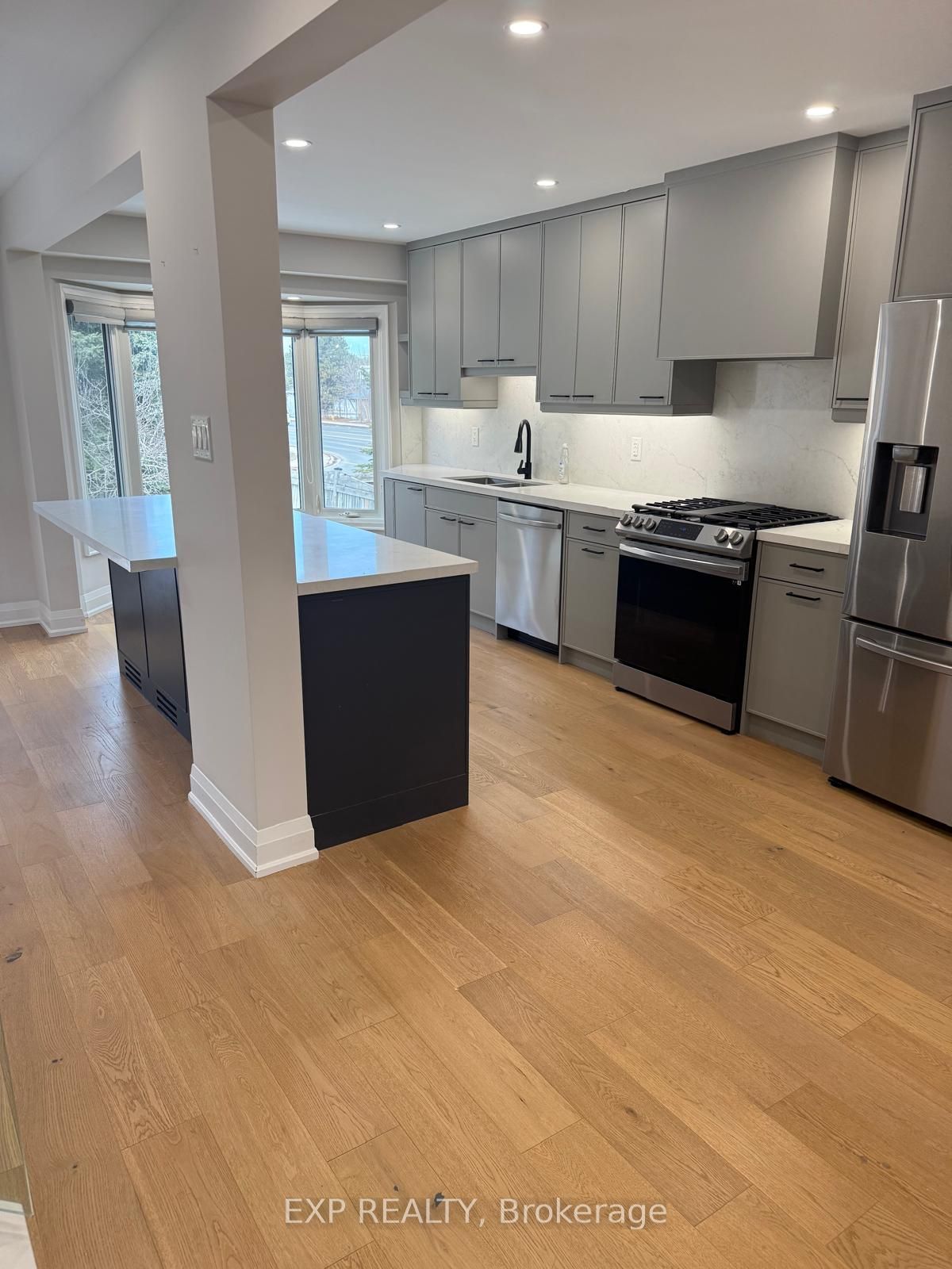 1143 Beaver Valley Crescent