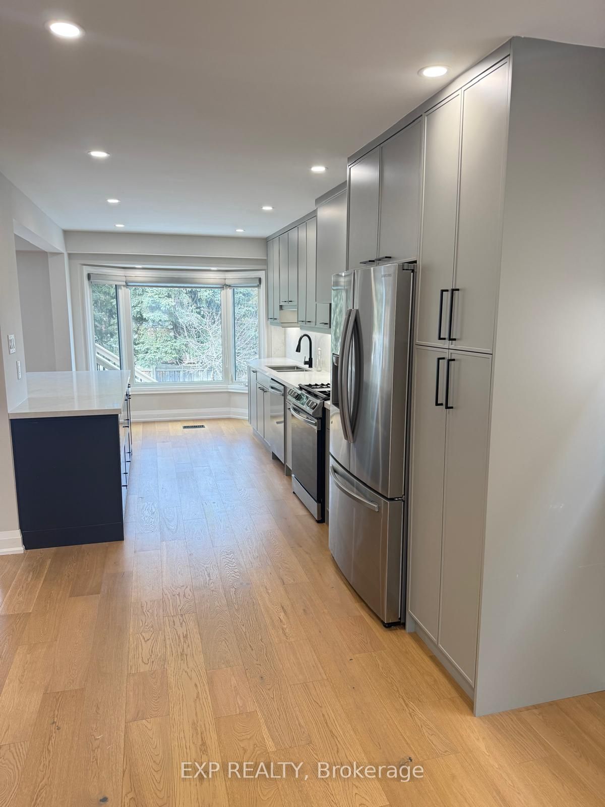 1143 Beaver Valley Crescent