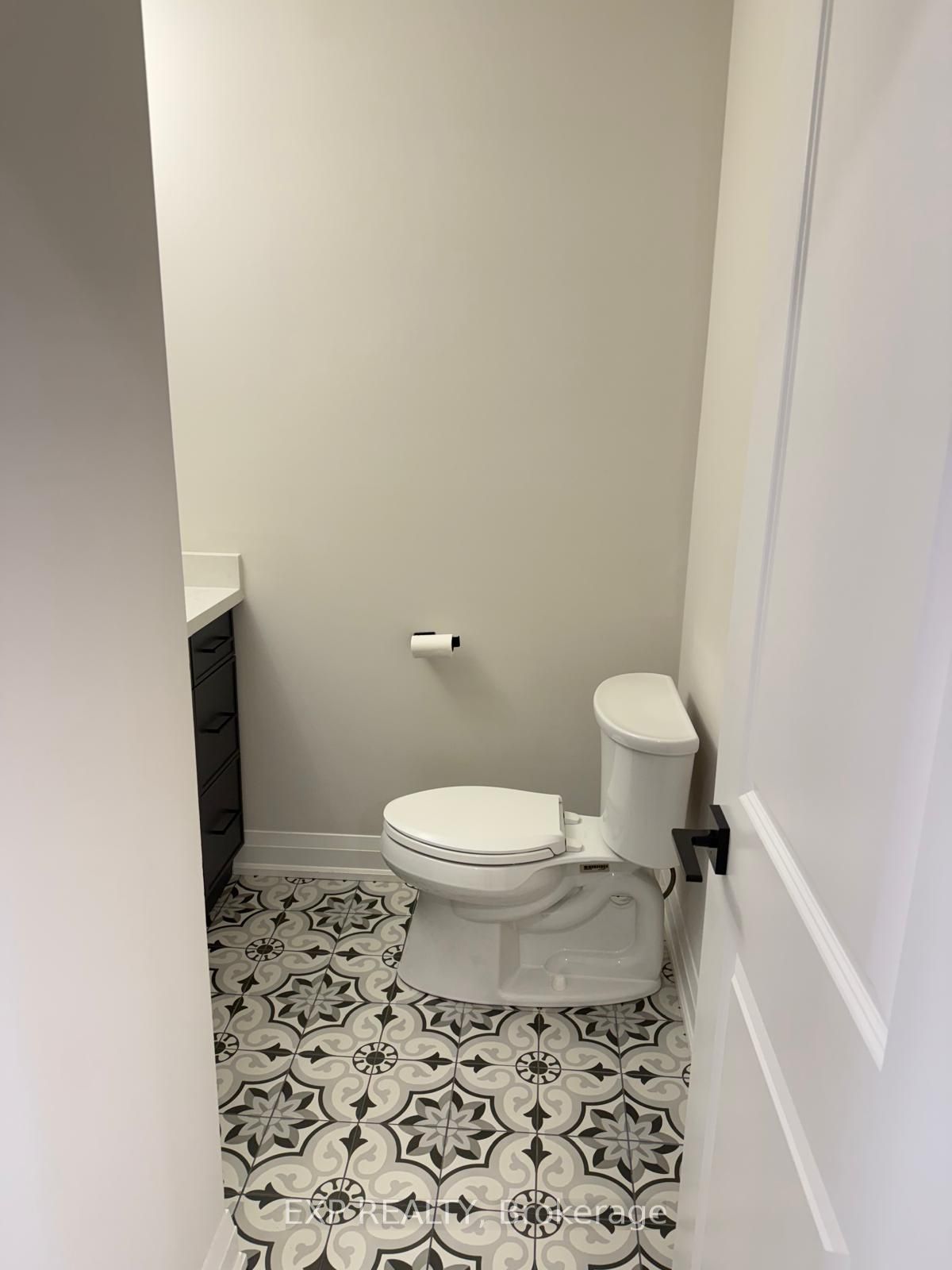 1143 Beaver Valley Crescent