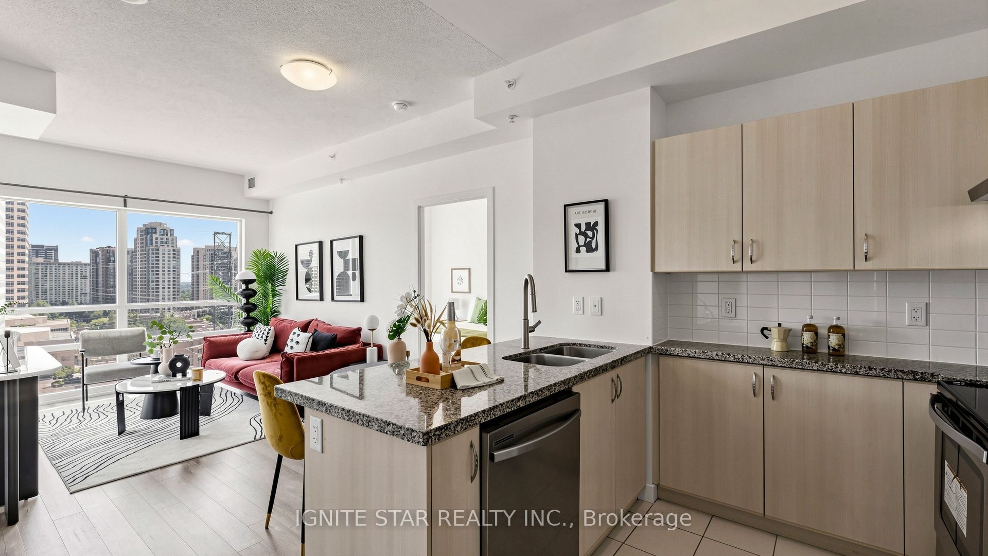 5740 Yonge Street 1201