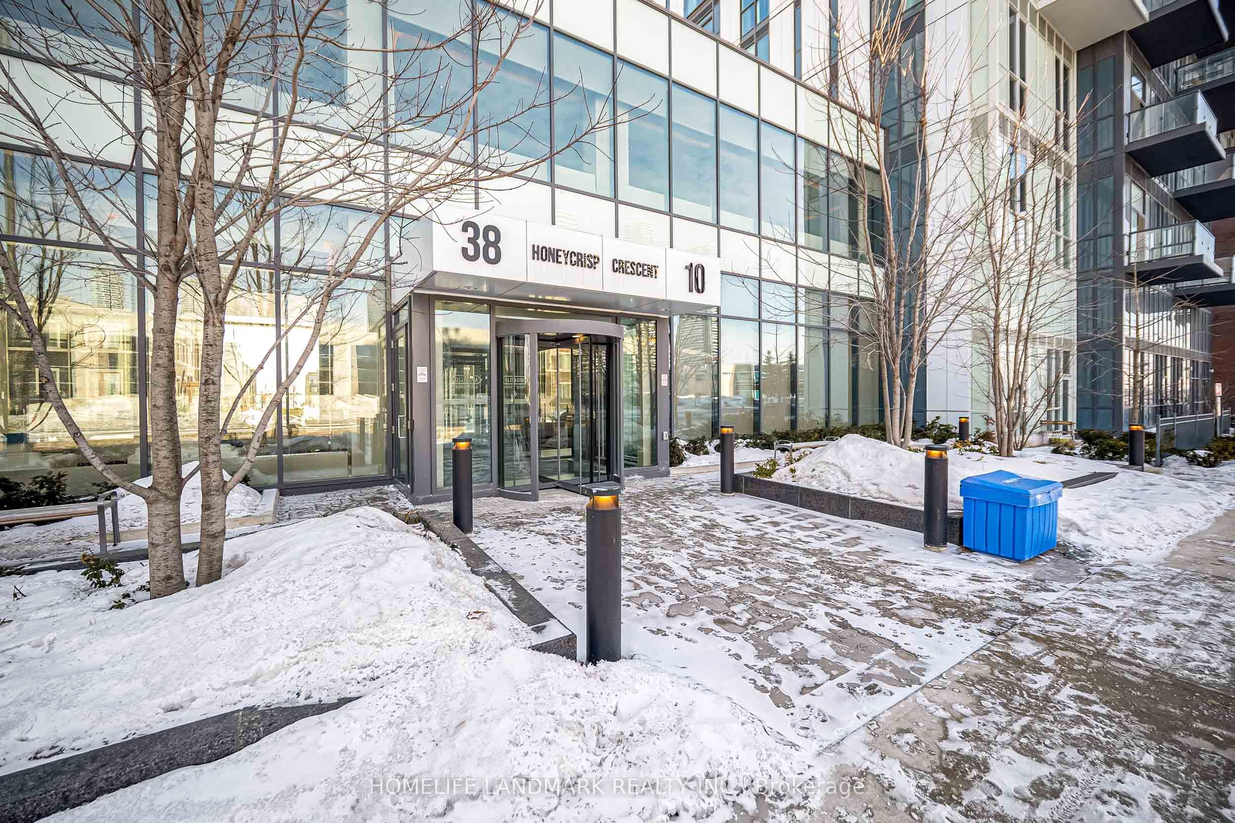 10 Honeycrisp Crescent 622