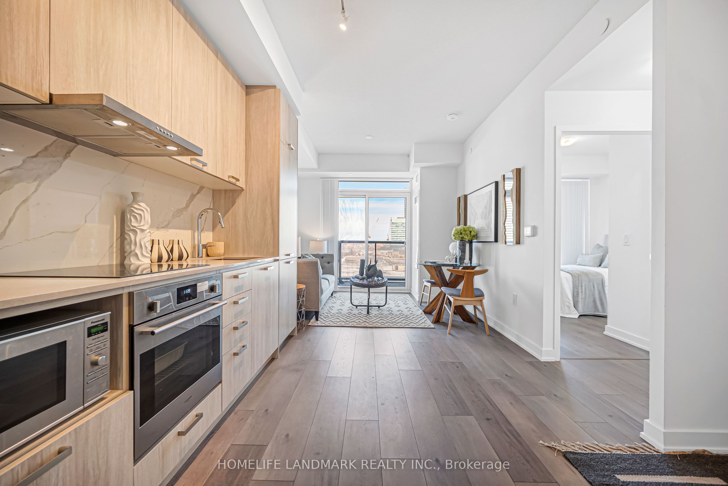 10 Honeycrisp Crescent 622