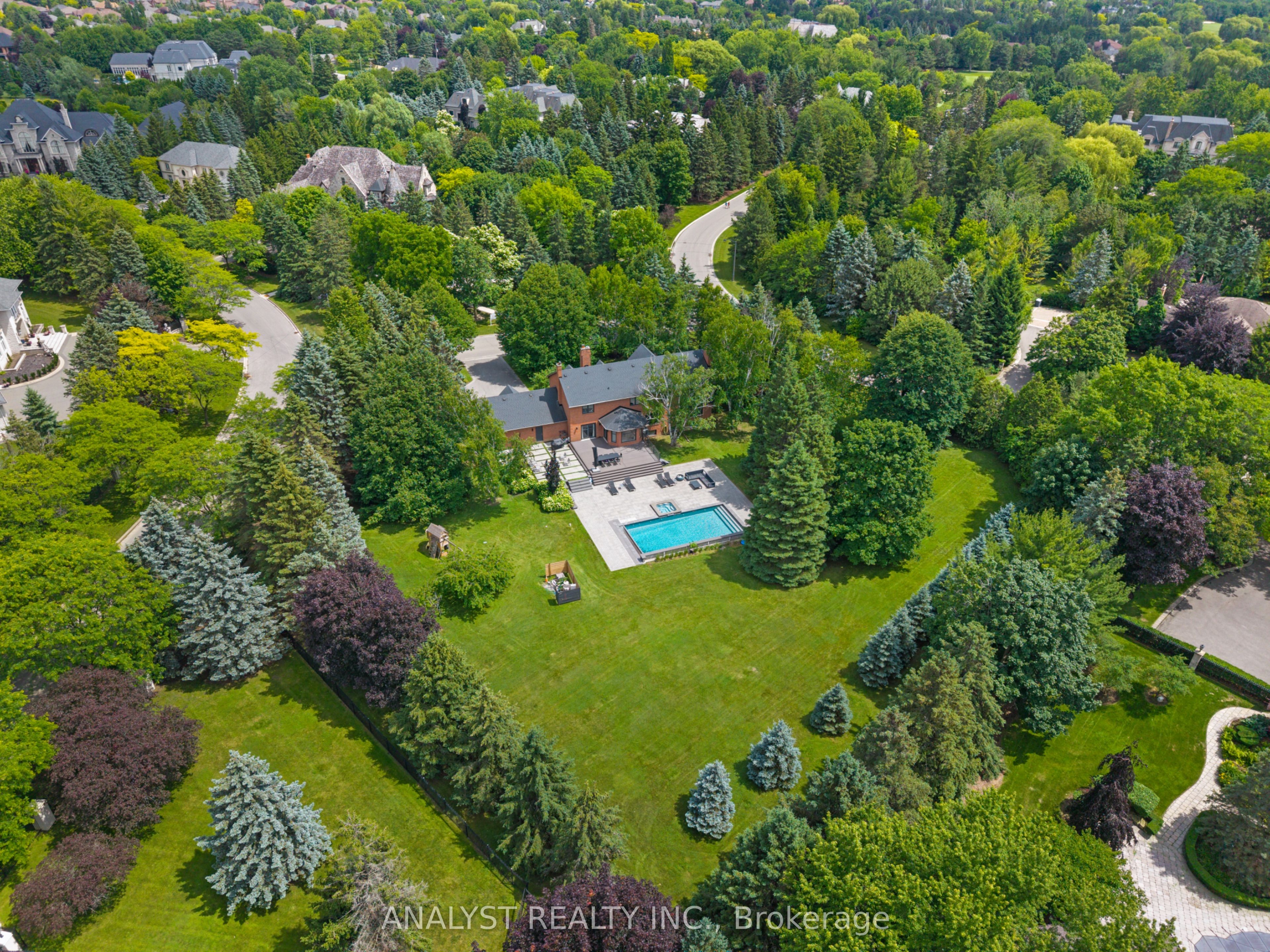 20 Fenyrose Crescent