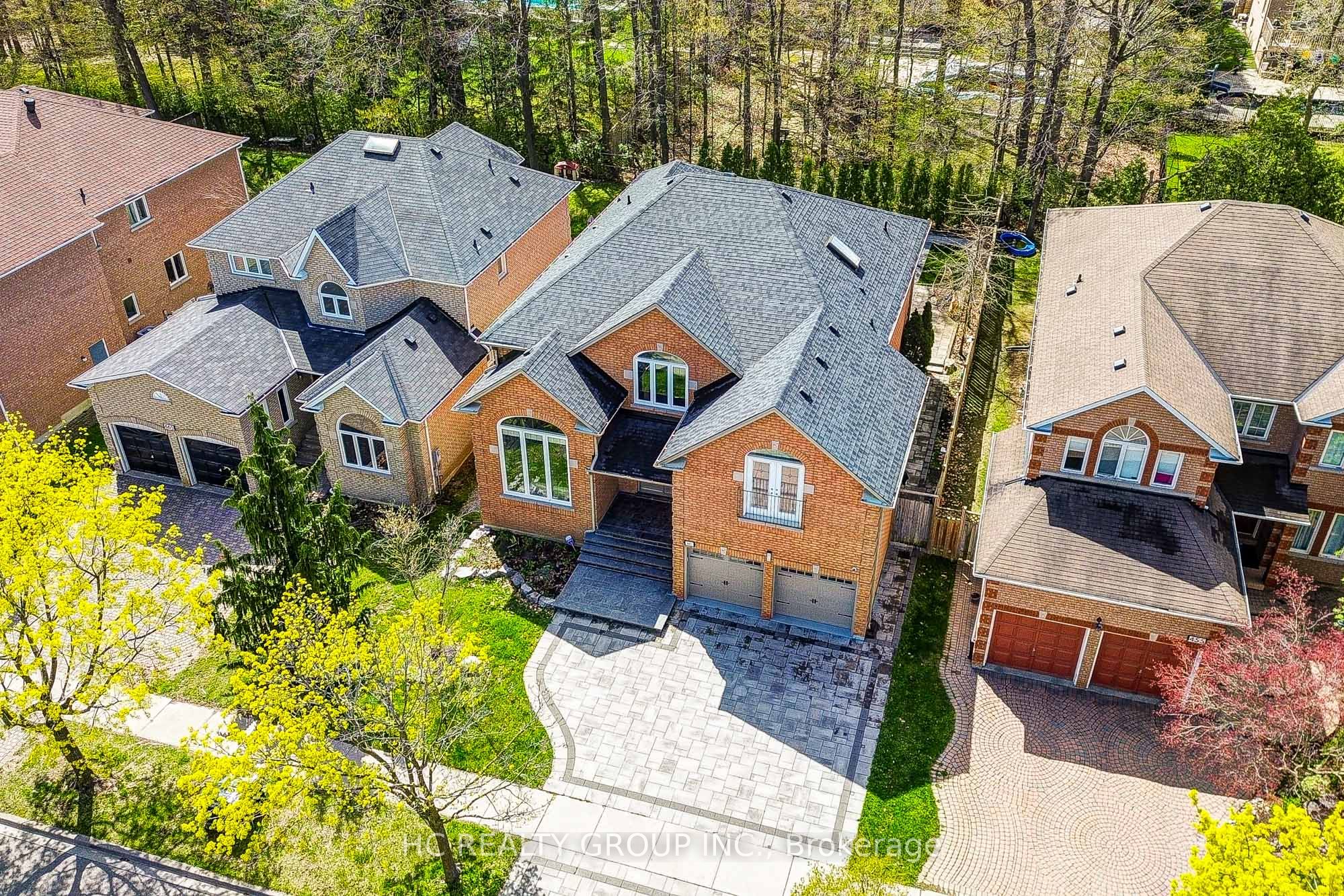 461 Worth Boulevard