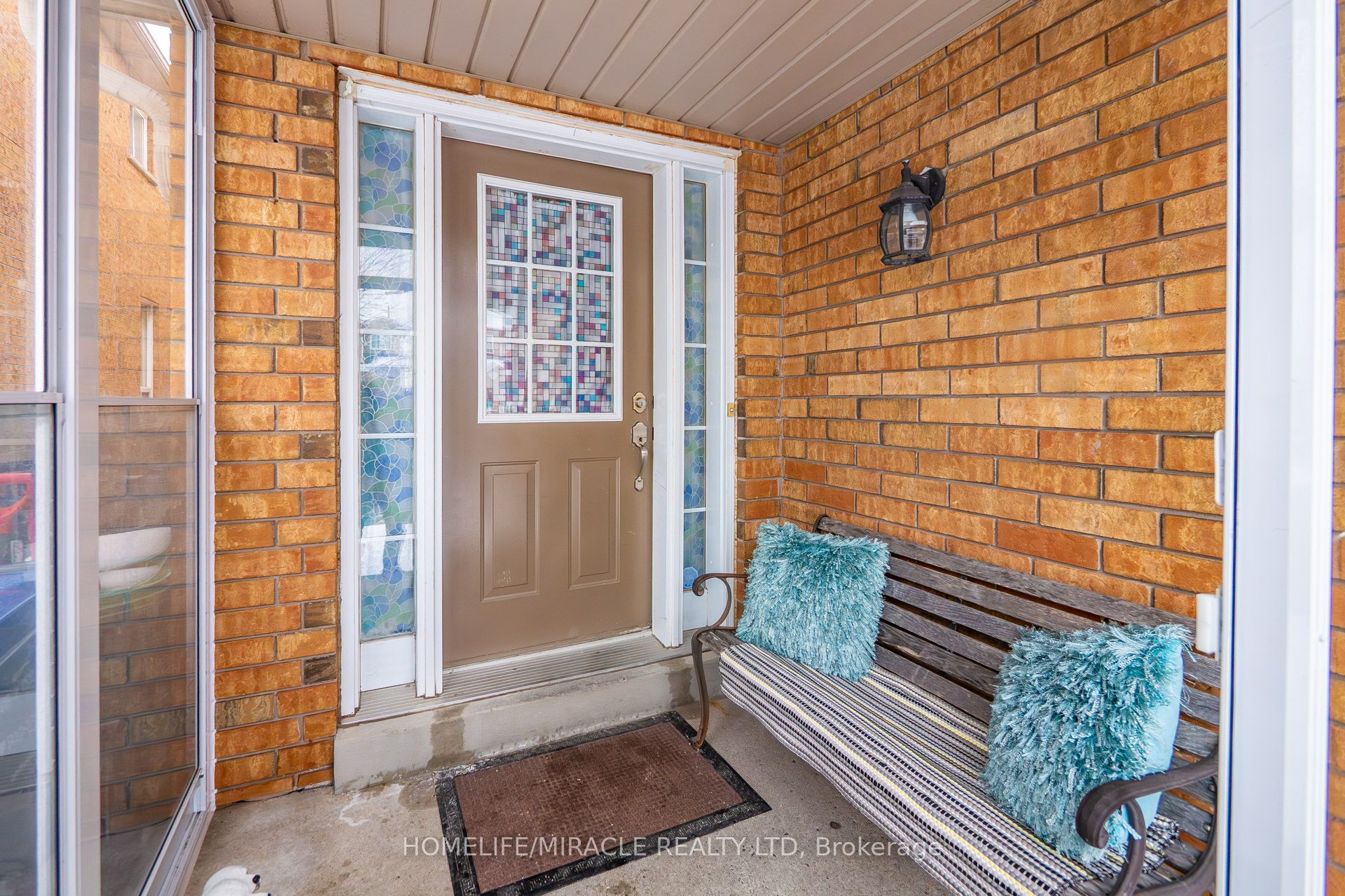 967 Ledbury Crescent