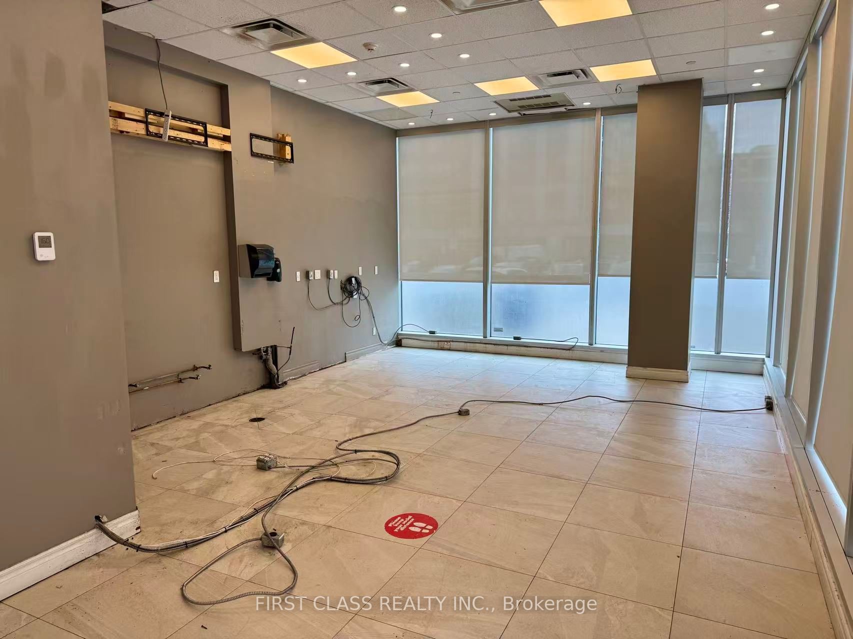 3621 Highway 7 N/A E 122