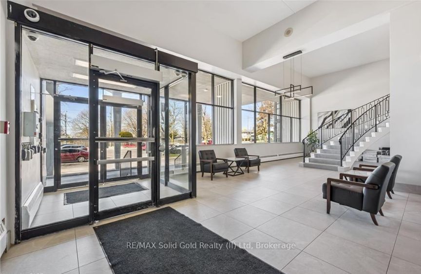 24 Midland Drive 604