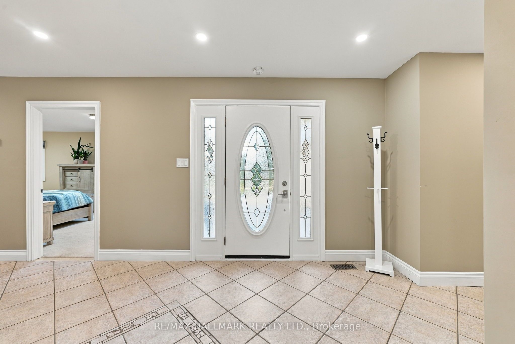 166 Hillcrest Drive