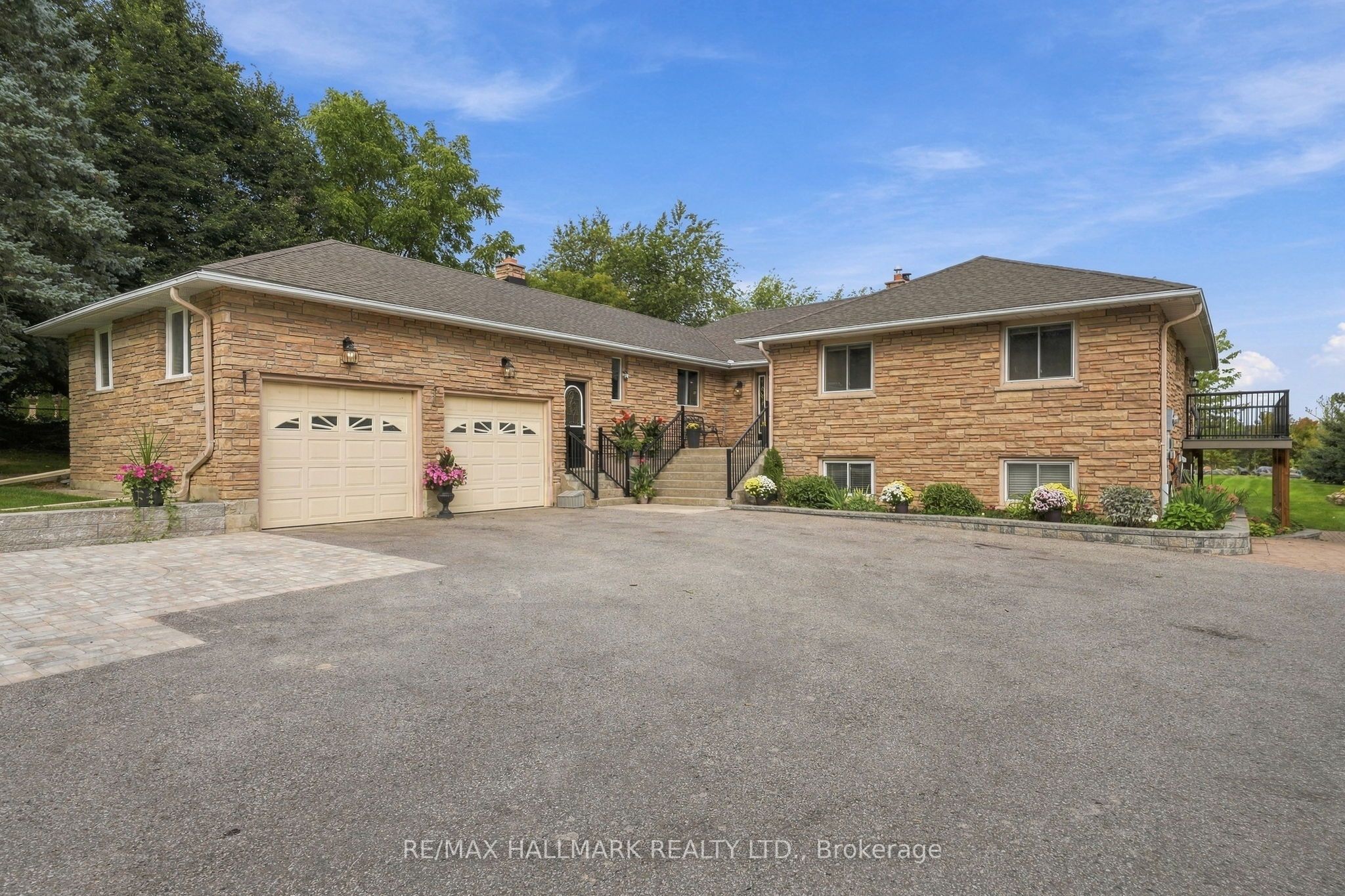 166 Hillcrest Drive