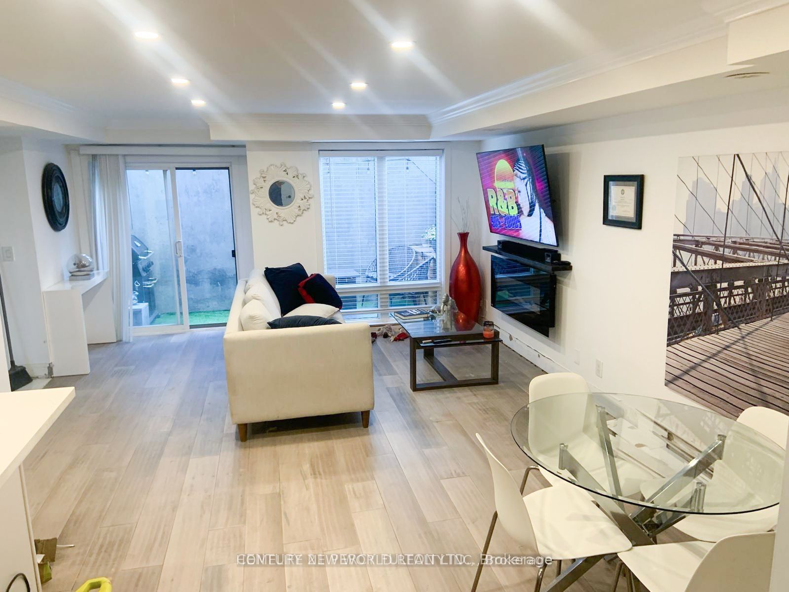 2 Dunsheath Way 109