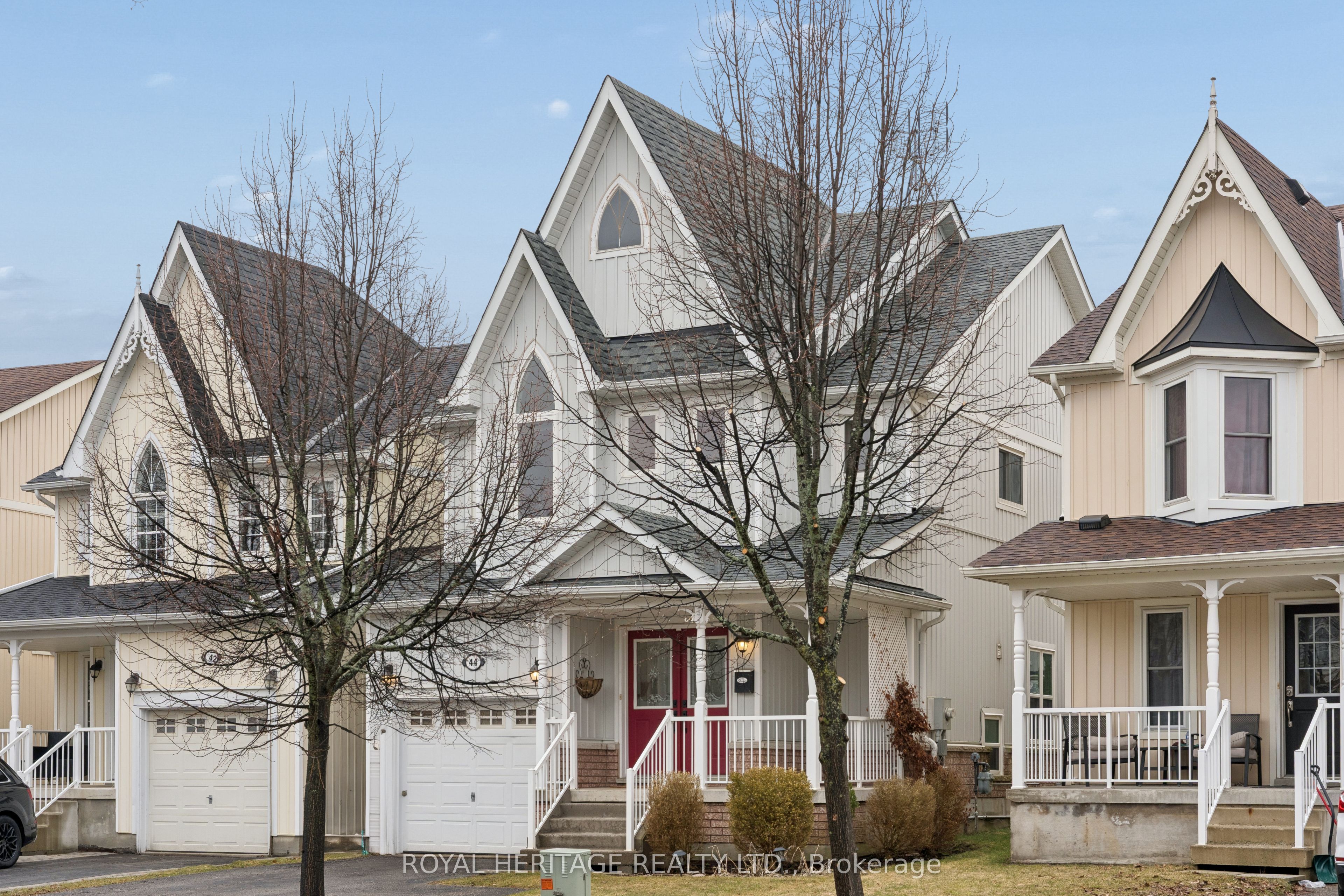 44 Cranborne Crescent