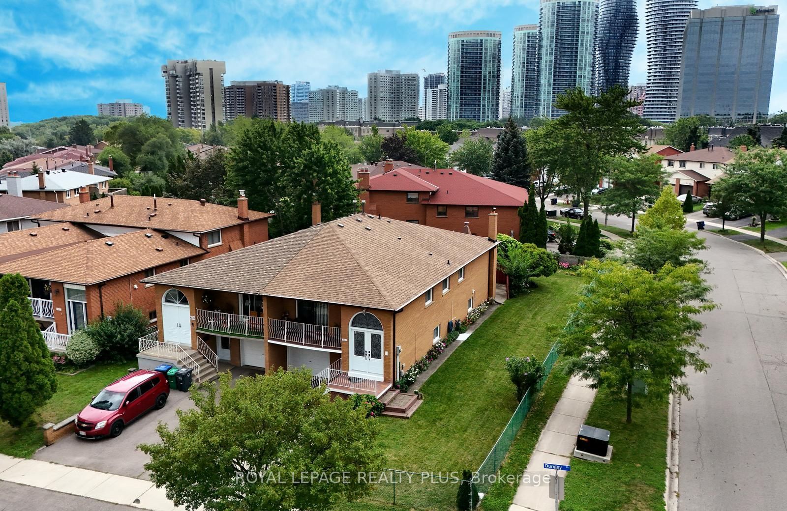 4180 Dursley Crescent