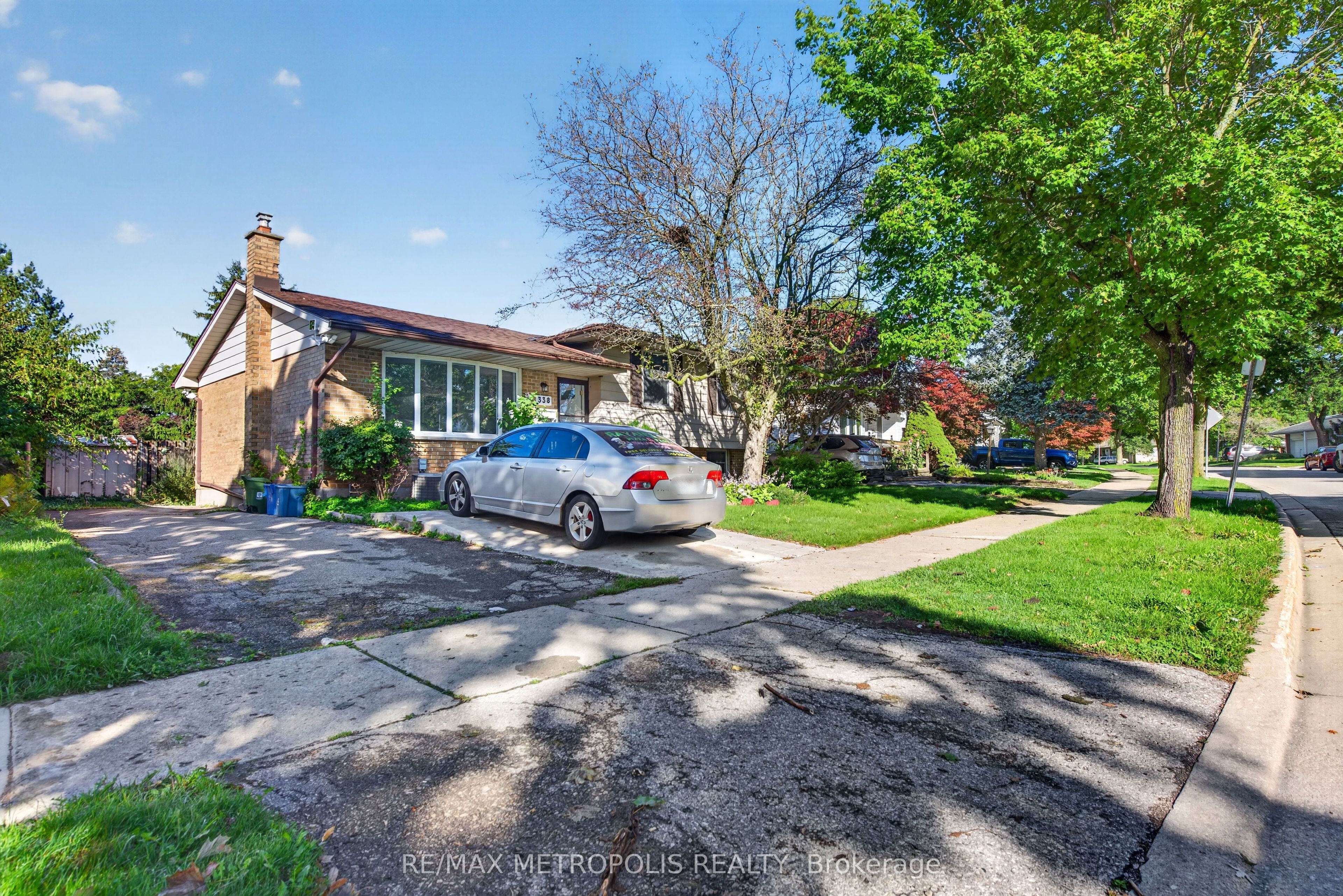 338 Millbank Drive