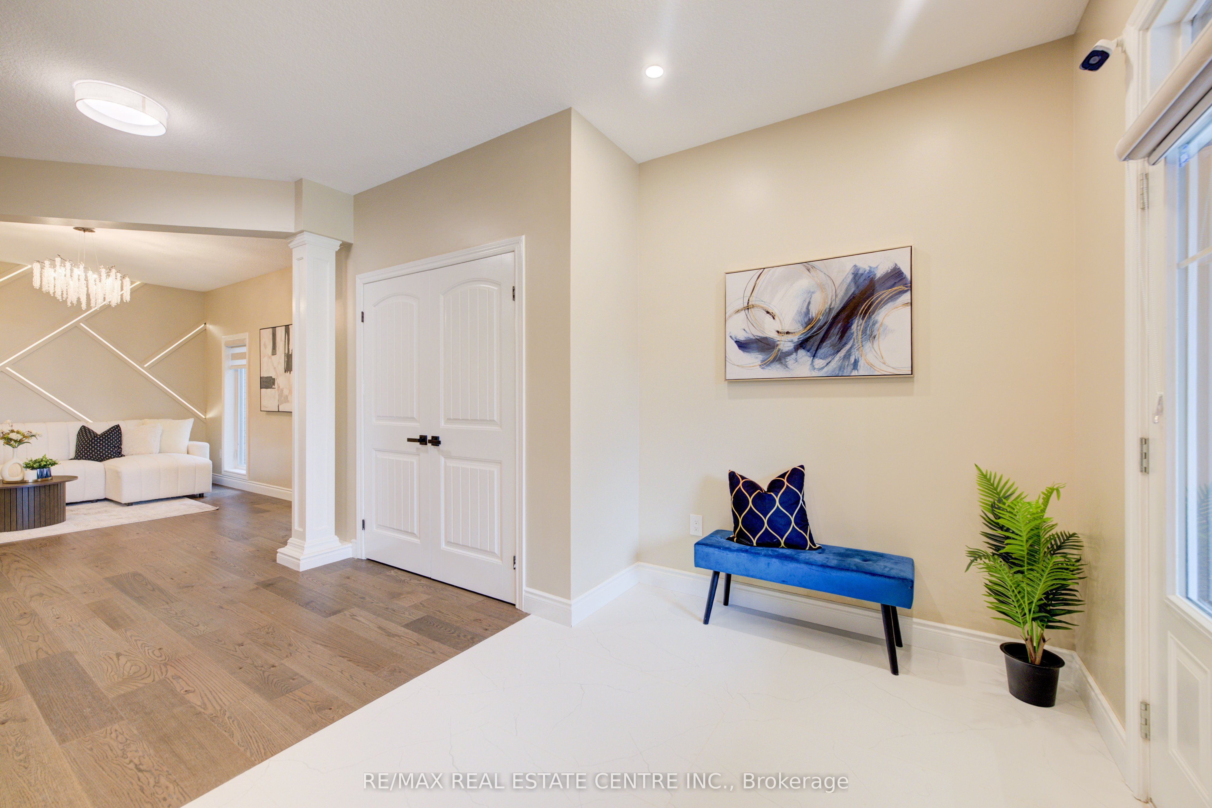 252 Gravel Ridge Trail