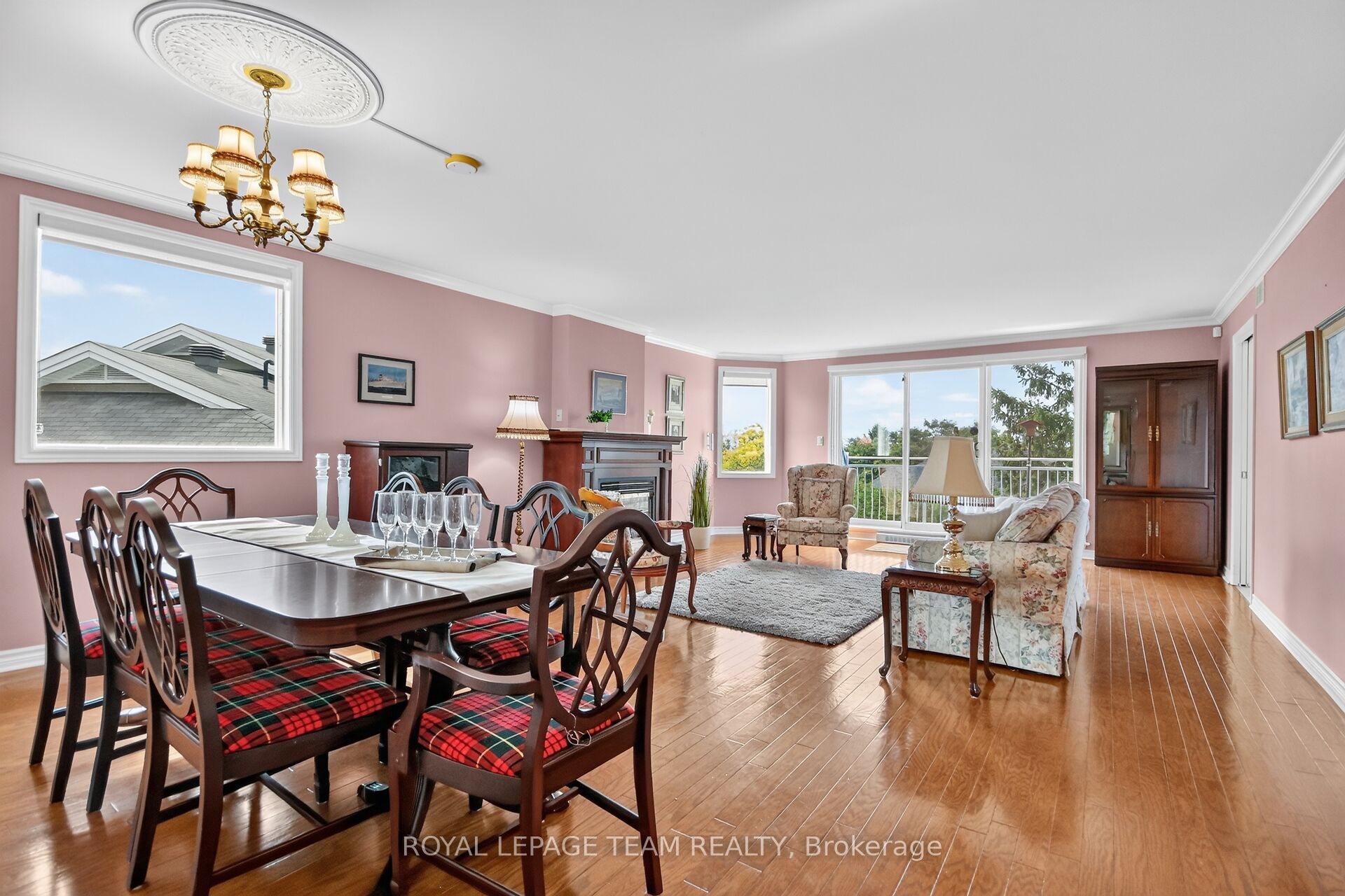 51 Robson Court 2A