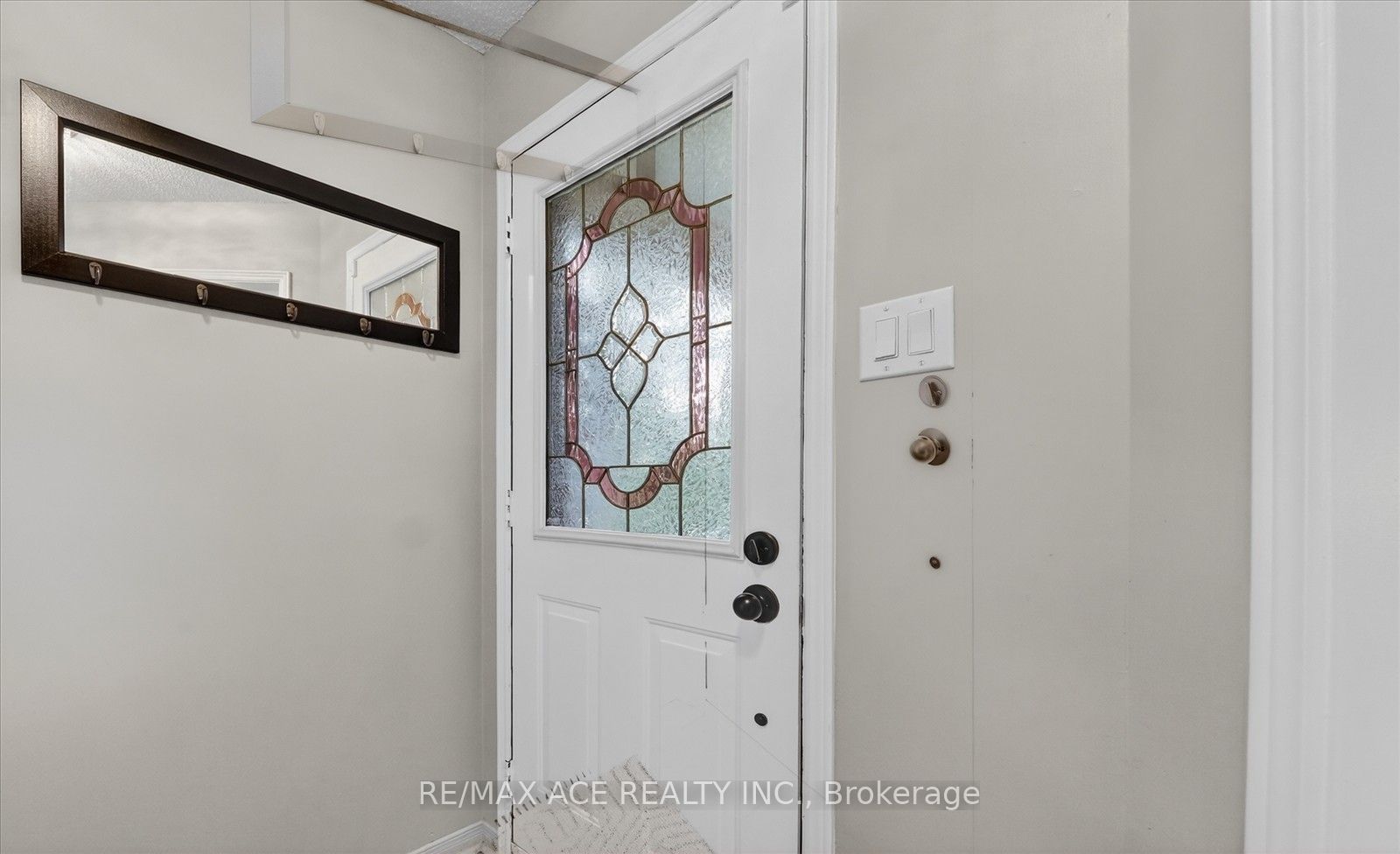 1 Aldcroft Crescent