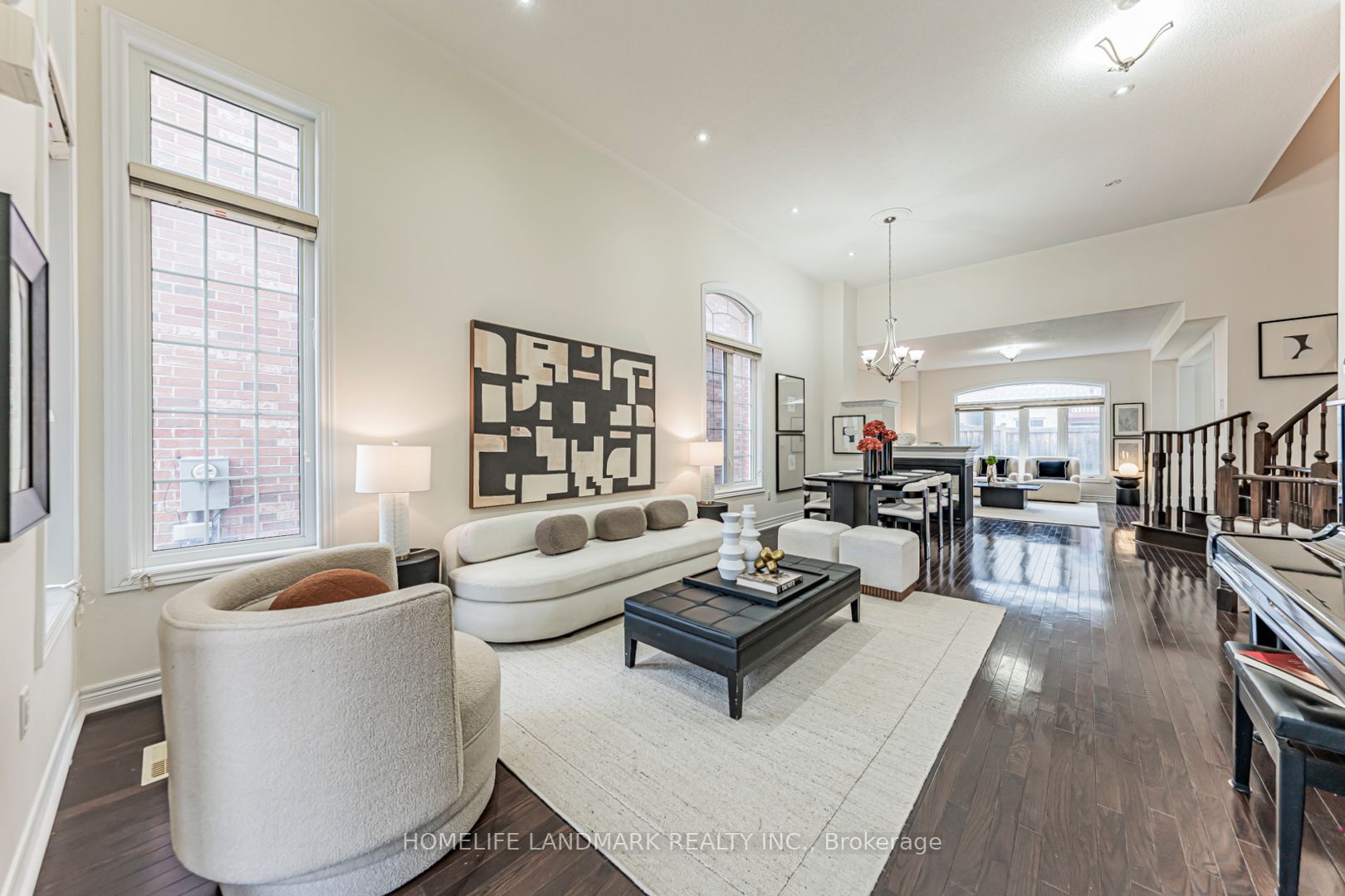 19 Darlet Avenue
