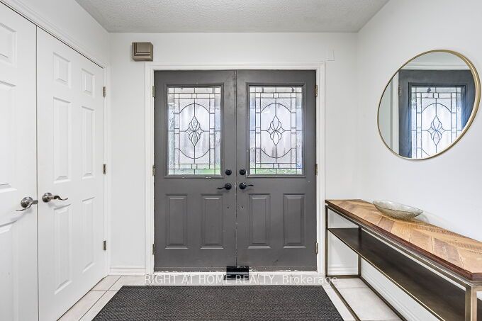 2 Catherwood Lane