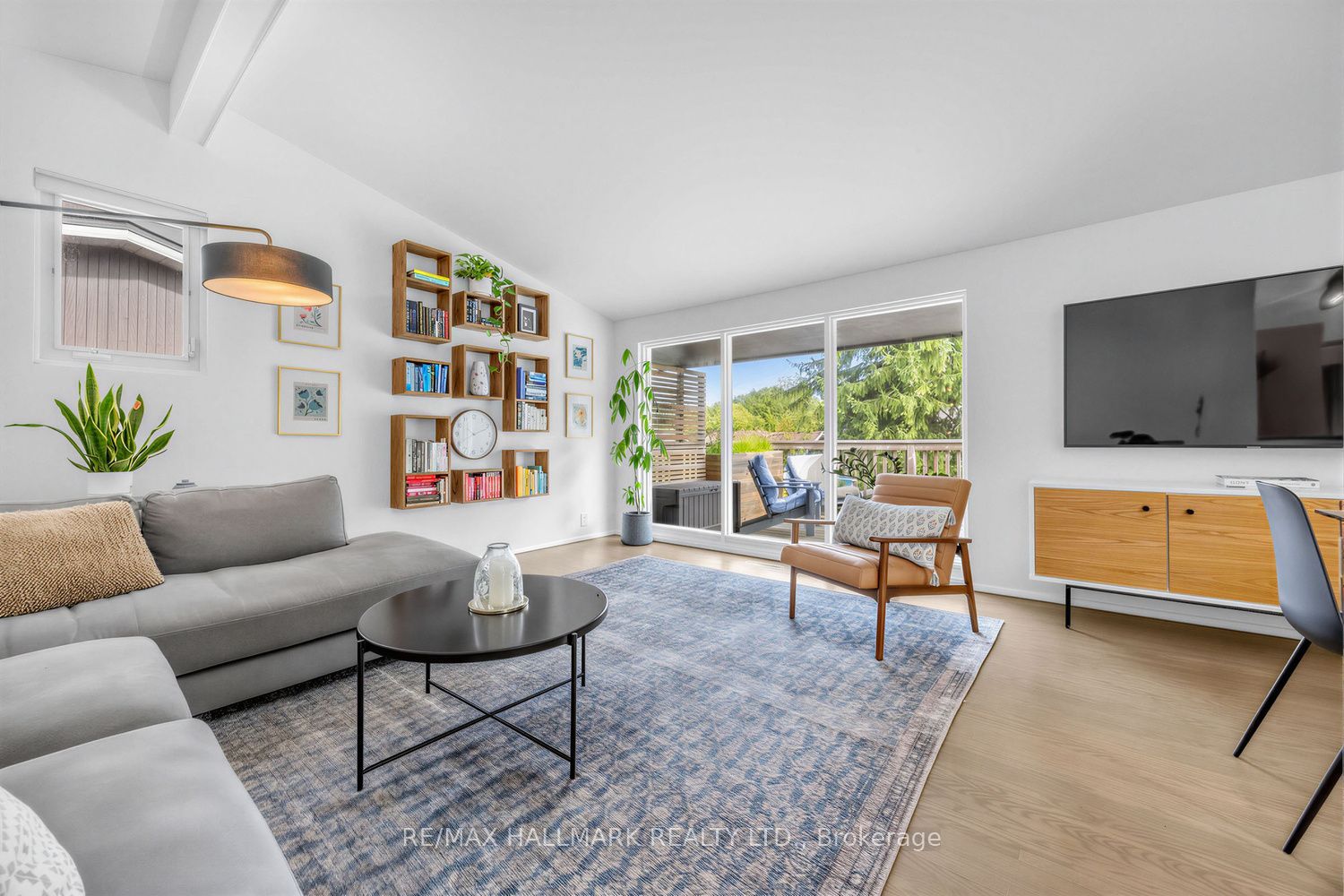 34 Dorcot Avenue