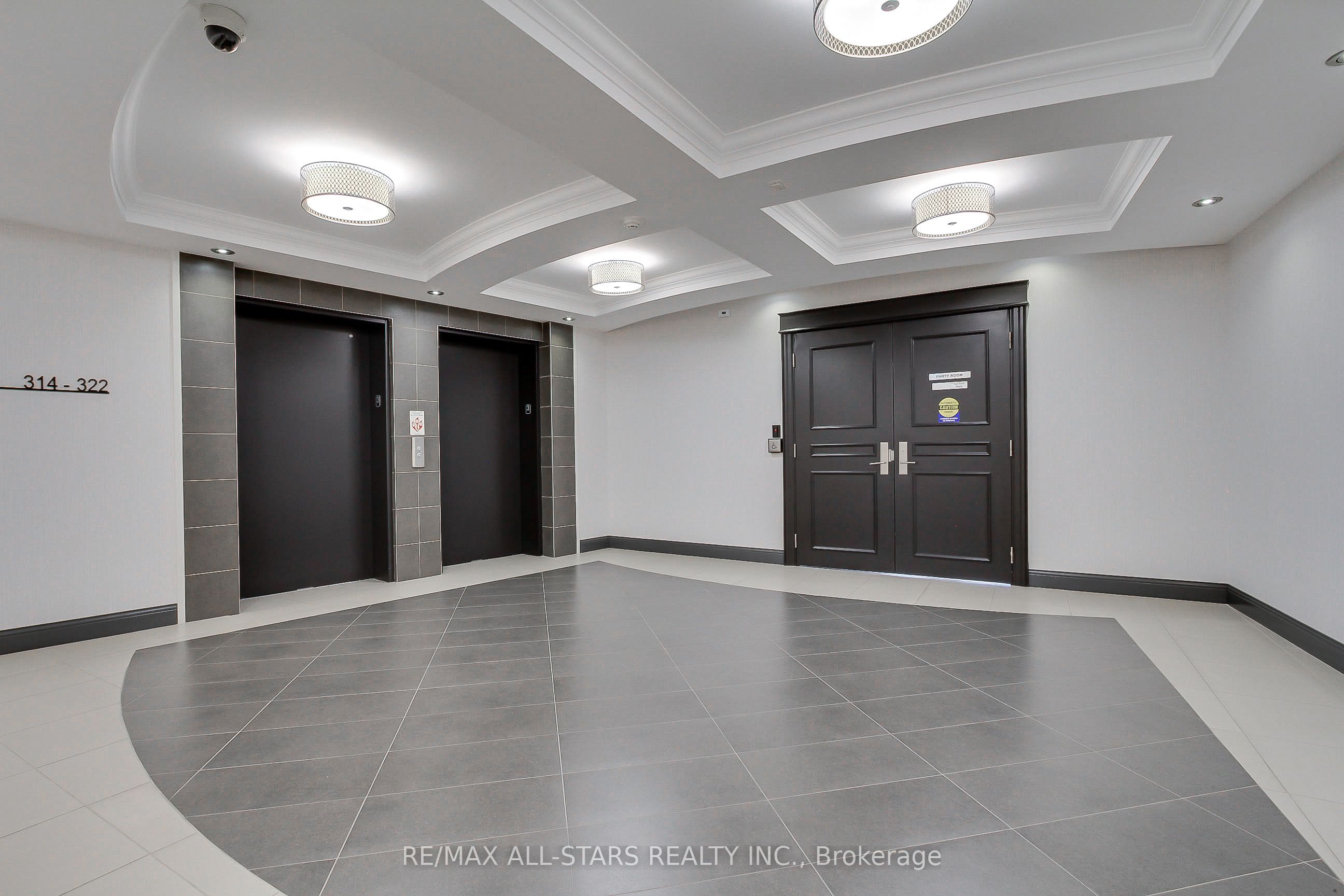 35 Baker Hill Boulevard 322