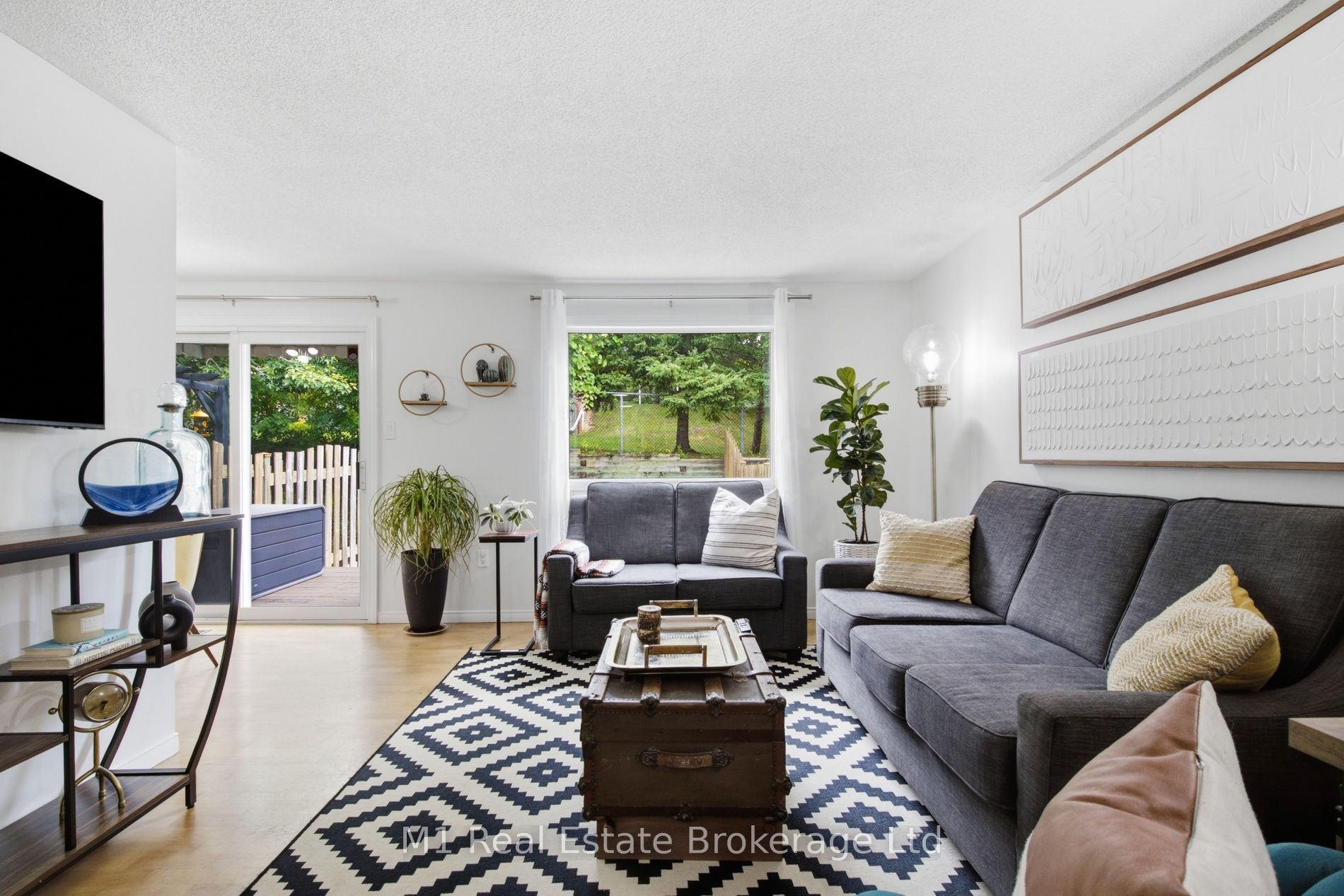 5 Grandridge Crescent