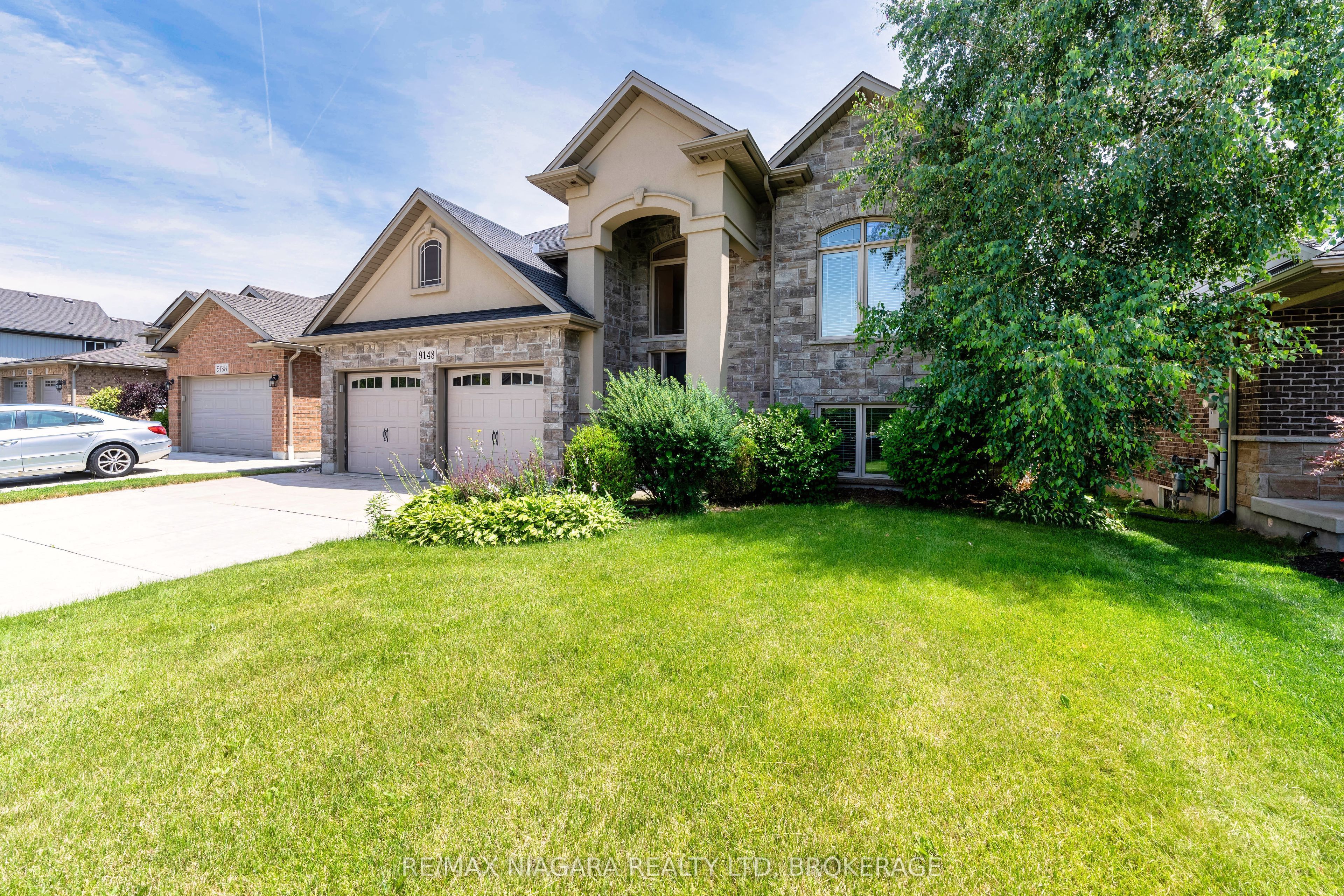 9148 Hendershot Boulevard