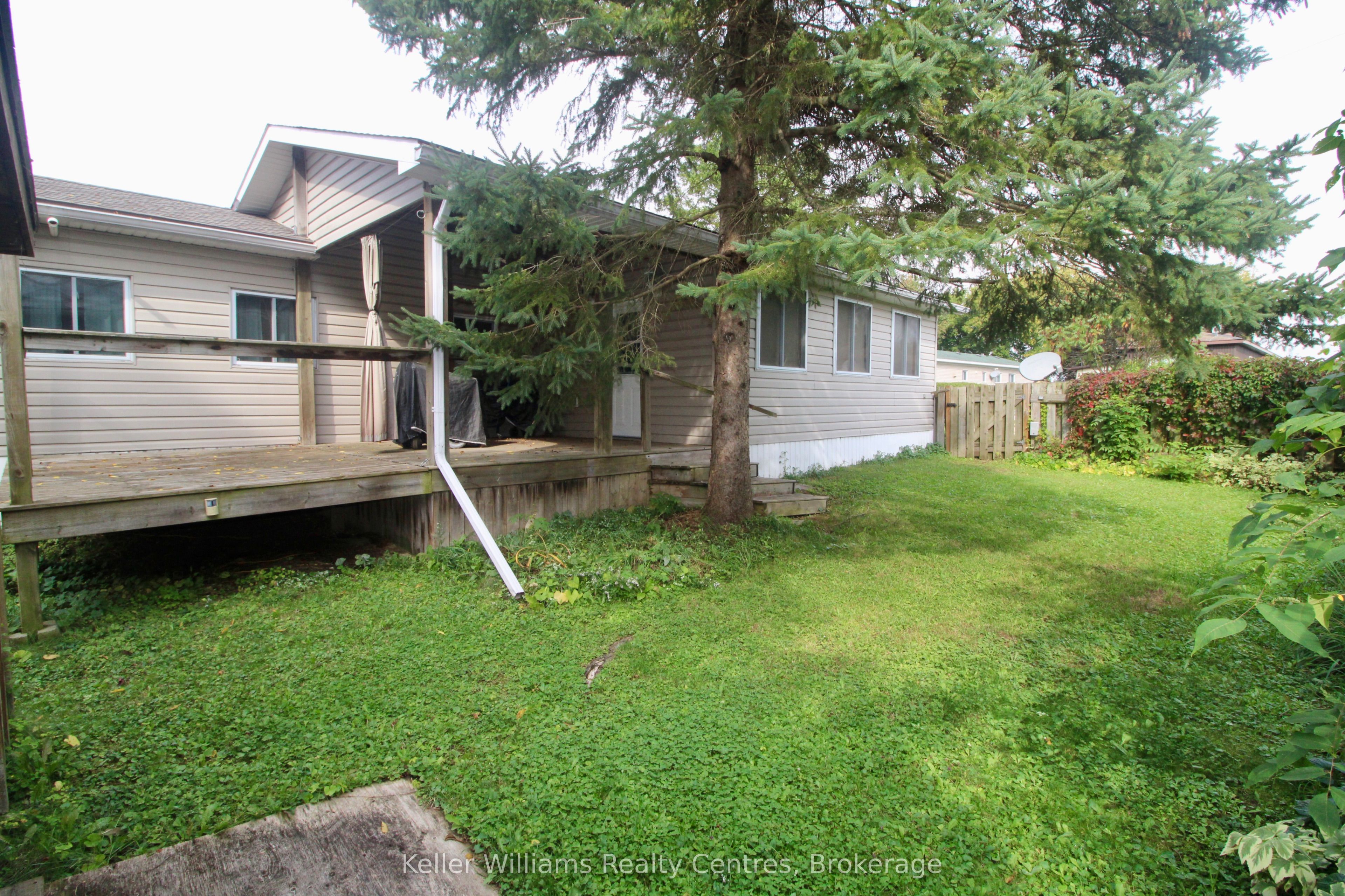 302694 Douglas Street 55