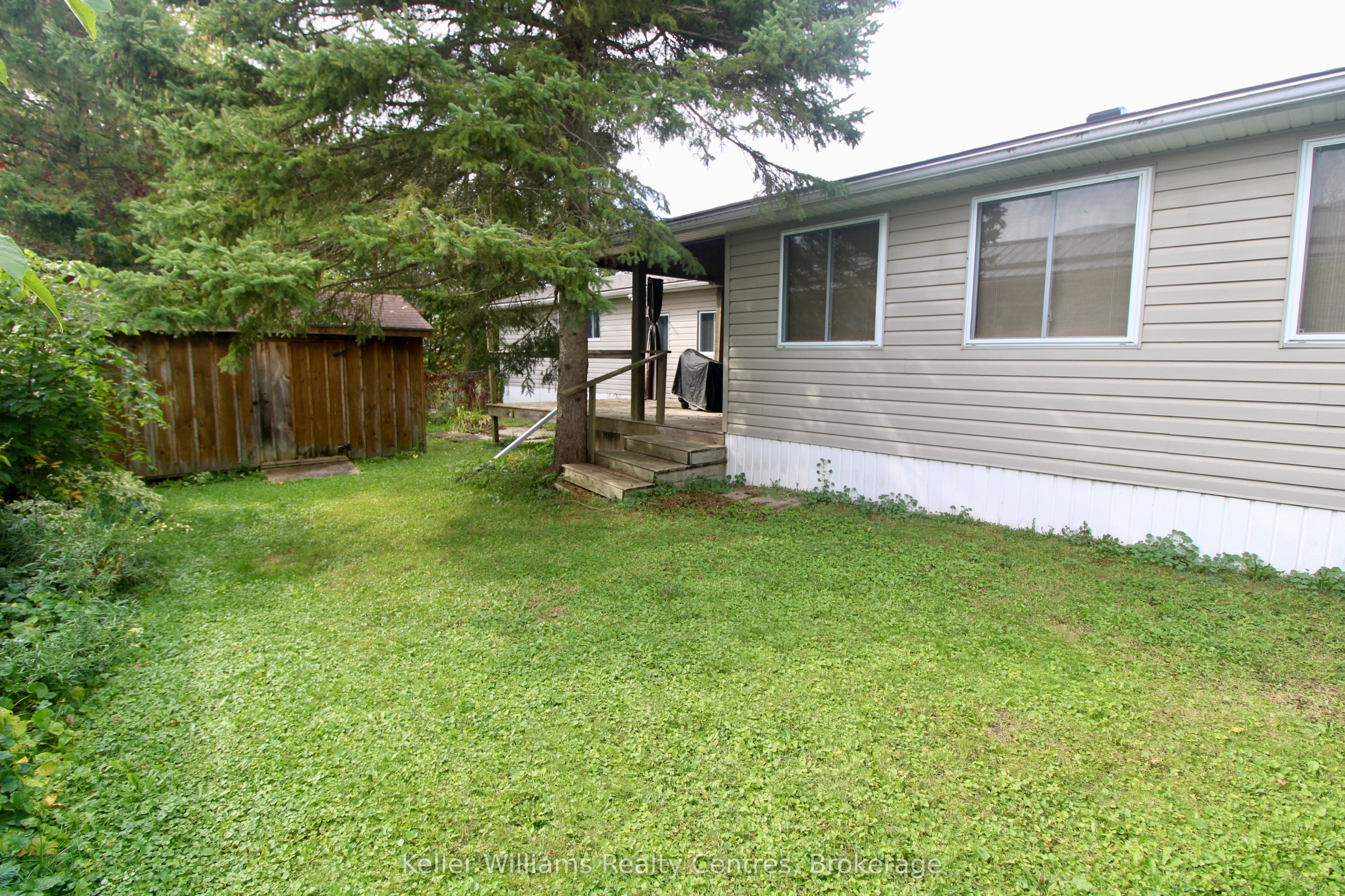 302694 Douglas Street 55