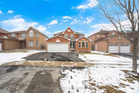 1581 Oakburn Street Pickering ON L1V 6M9