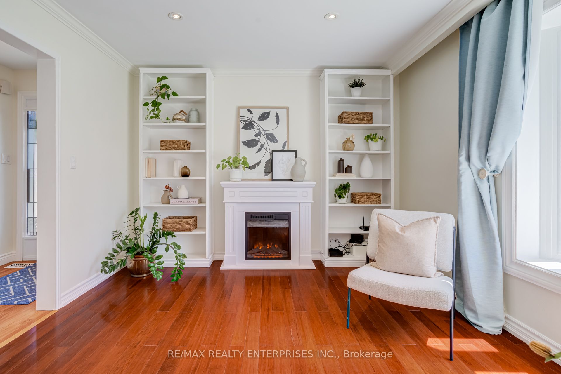 2347 Brookhurst Road